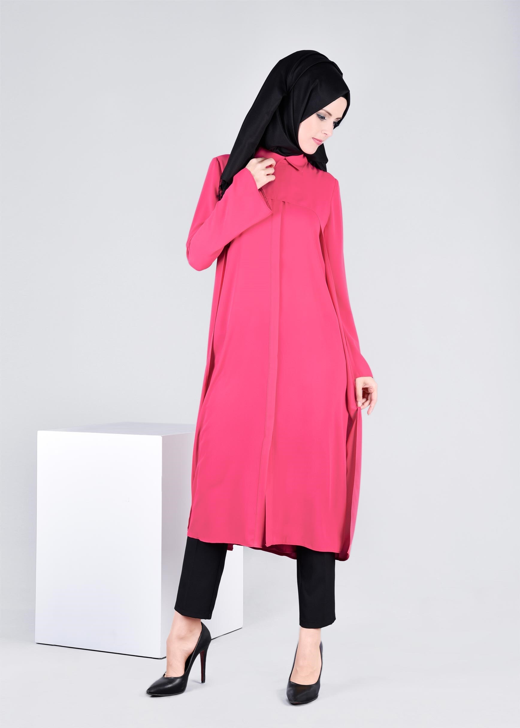 Tesettür giyim FUŞYA YANLARI YIRTMAÇLI TUNİK 4097 