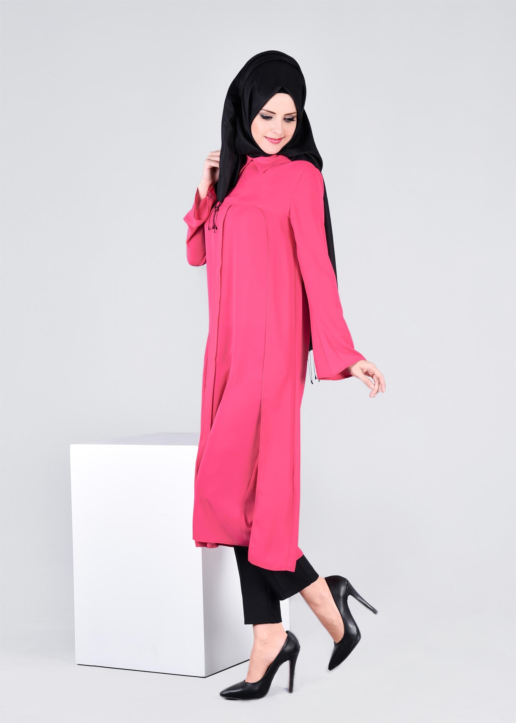 Tesettür giyim FUŞYA YANLARI YIRTMAÇLI TUNİK 4097 