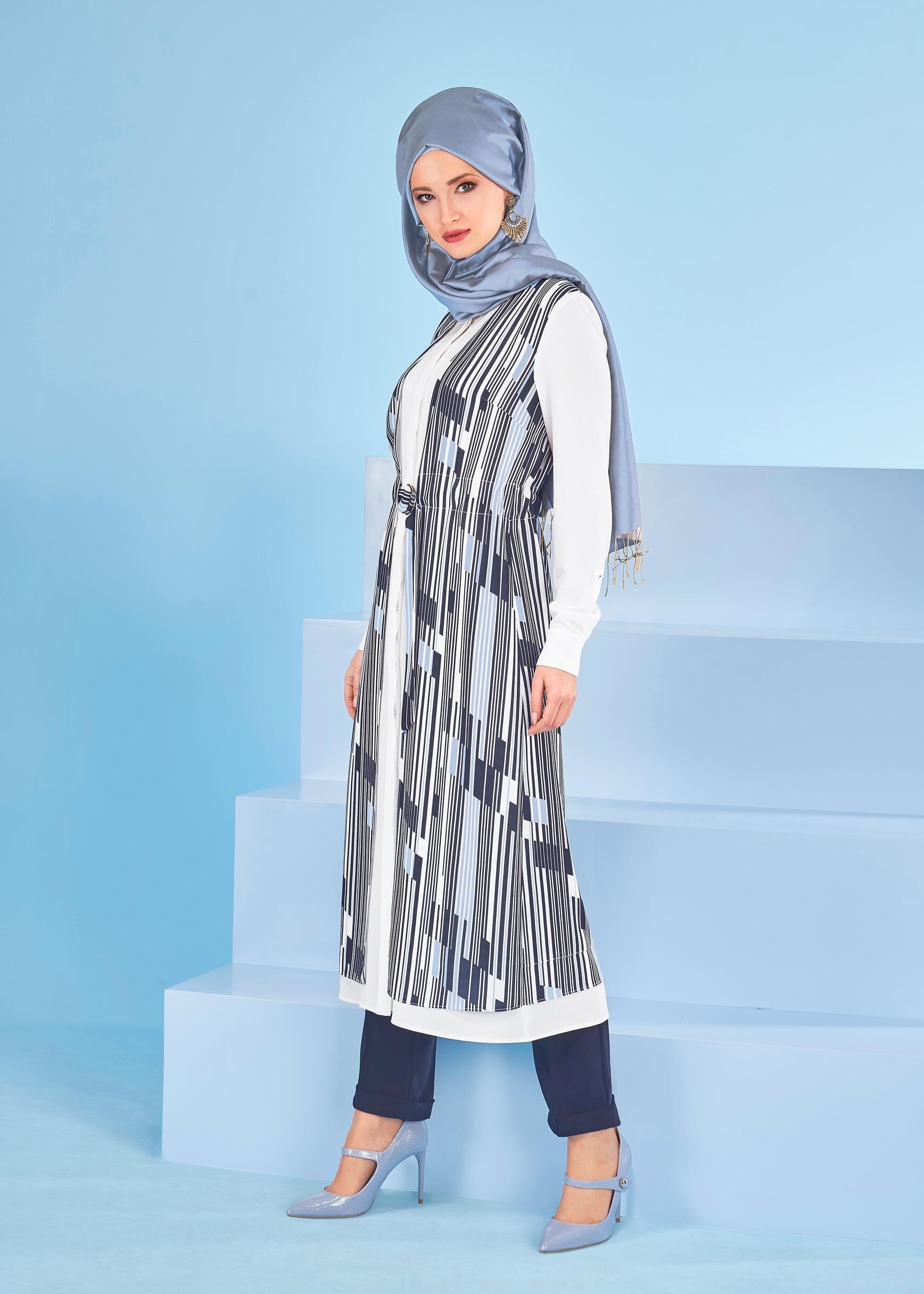 Tesettür giyim MAVİ 4297 KOBE 5851 TUNİK 38/46 TEK40