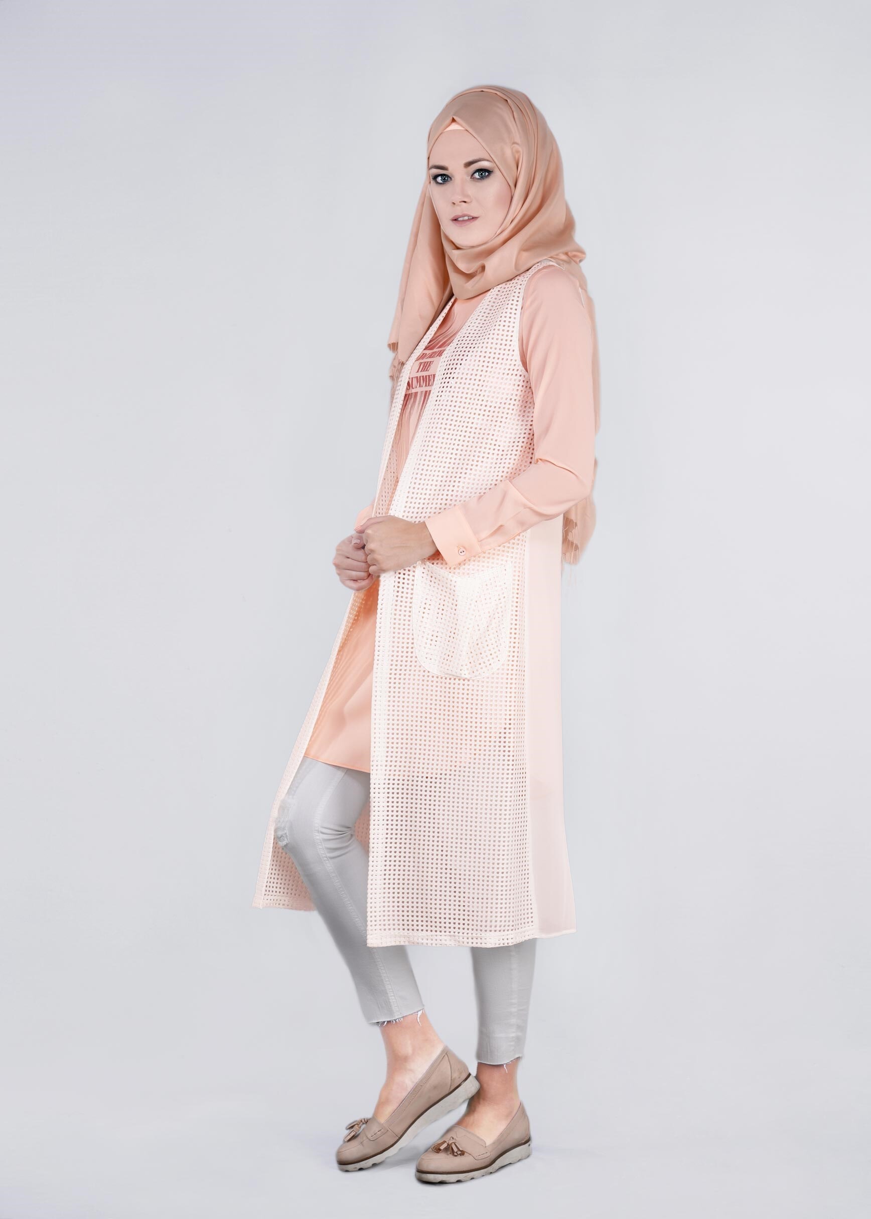 Tesettür giyim BEYAZ CEP DETAYLI FİLE TUNİK 4436