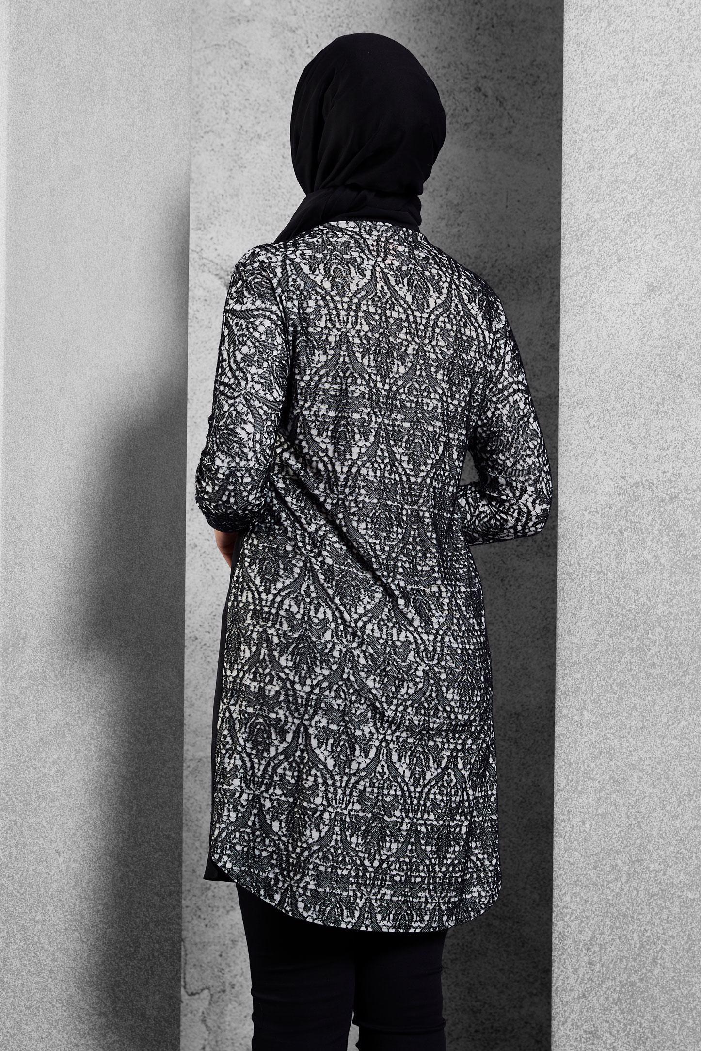 Tesettür giyim SİYAH DESENLİ TUNİK 4437