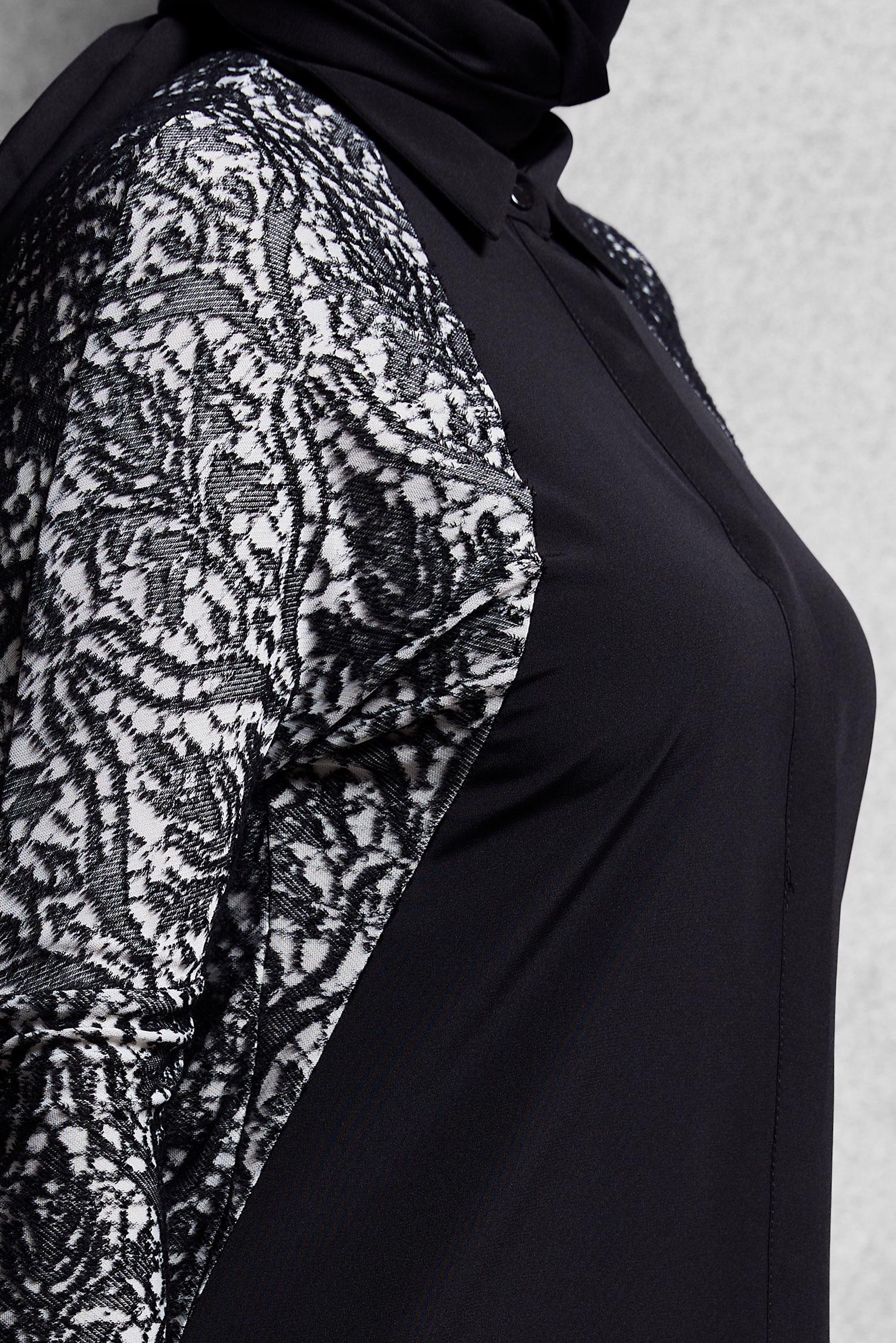 Tesettür giyim SİYAH DESENLİ TUNİK 4437