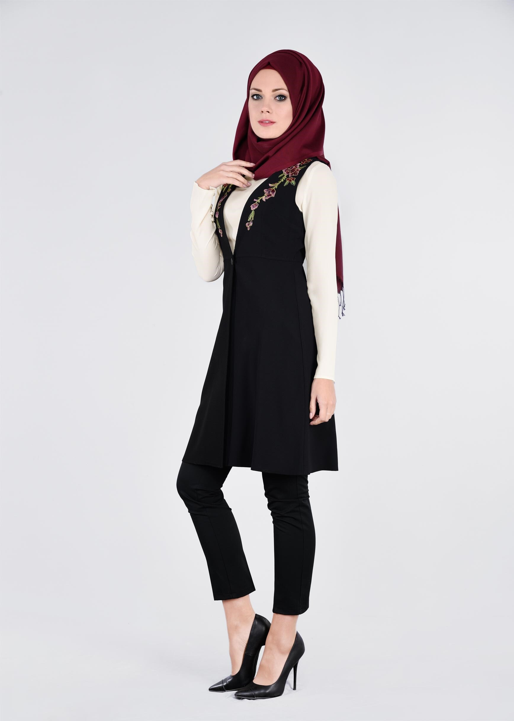 Tesettür giyim SİYAH 4512 NAZENİN 9004 2&prime;Lİ TUNİK 38/44