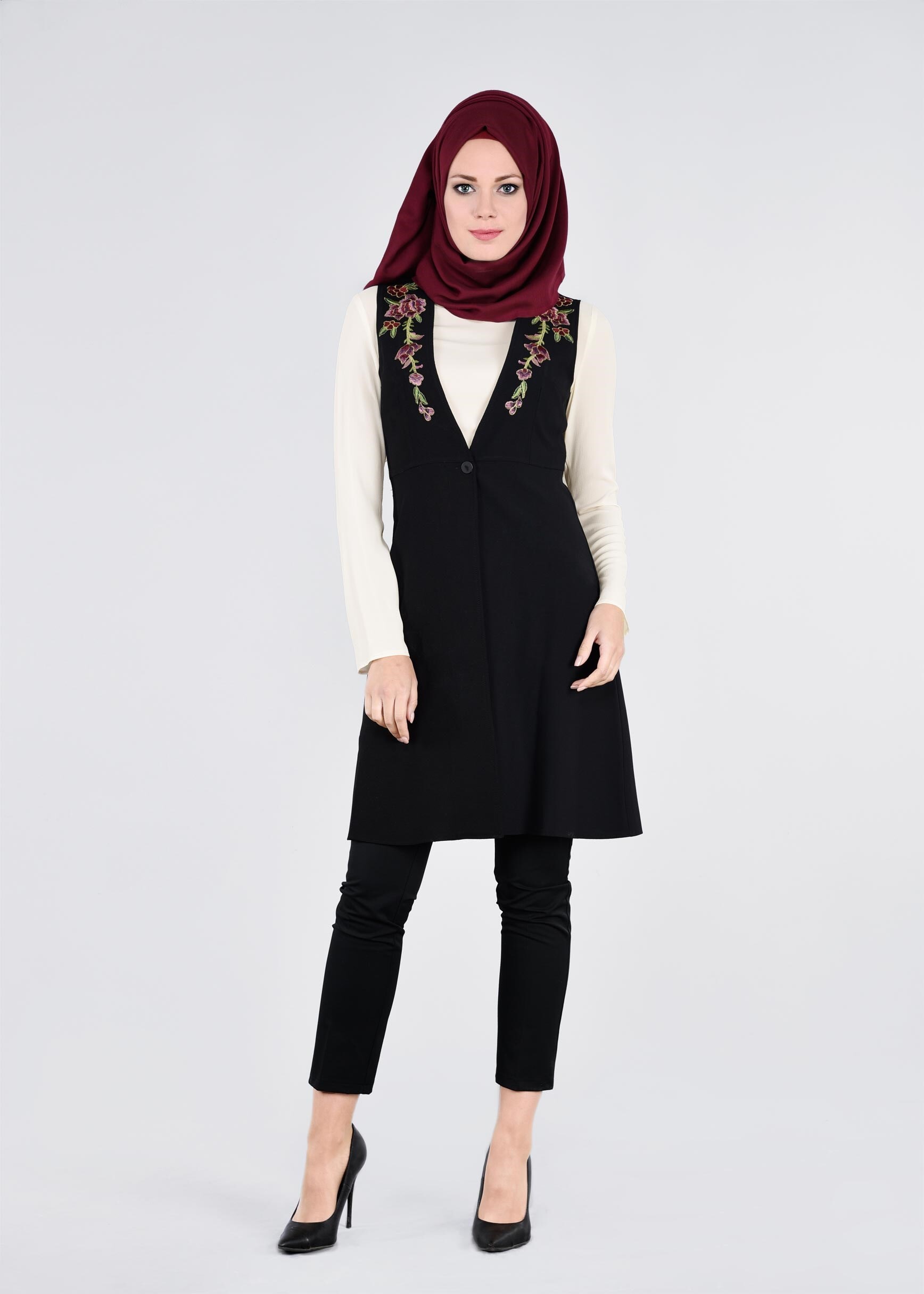 Tesettür giyim SİYAH 4512 NAZENİN 9004 2&prime;Lİ TUNİK 38/44