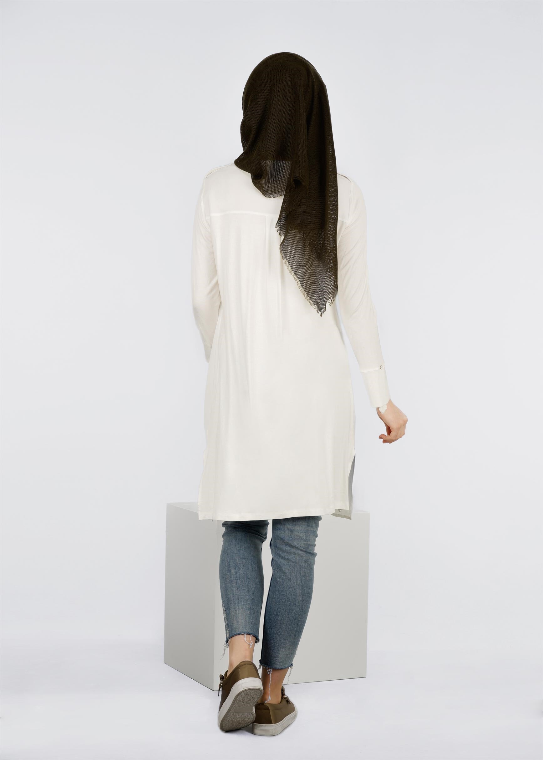 Tesettür giyim BEYAZ 4646 LİMA 7536 TUNİK 38/46