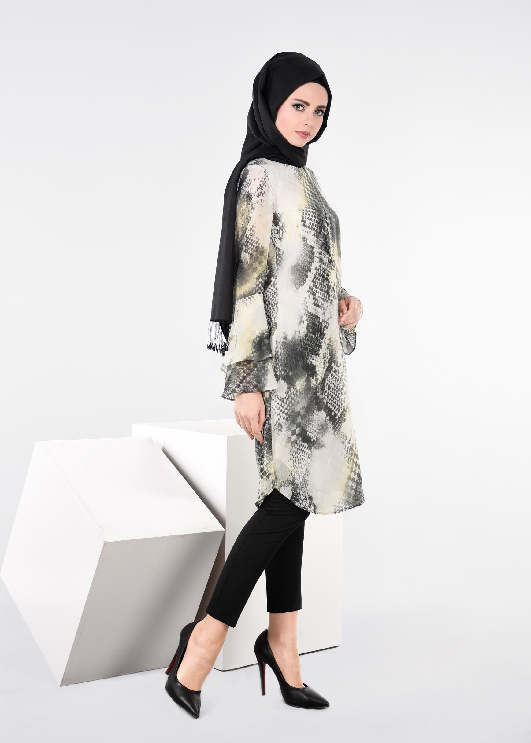 Tesettür giyim GRİ 4447-1 EVİTA 6465 TUNİK 40/48 TEK38