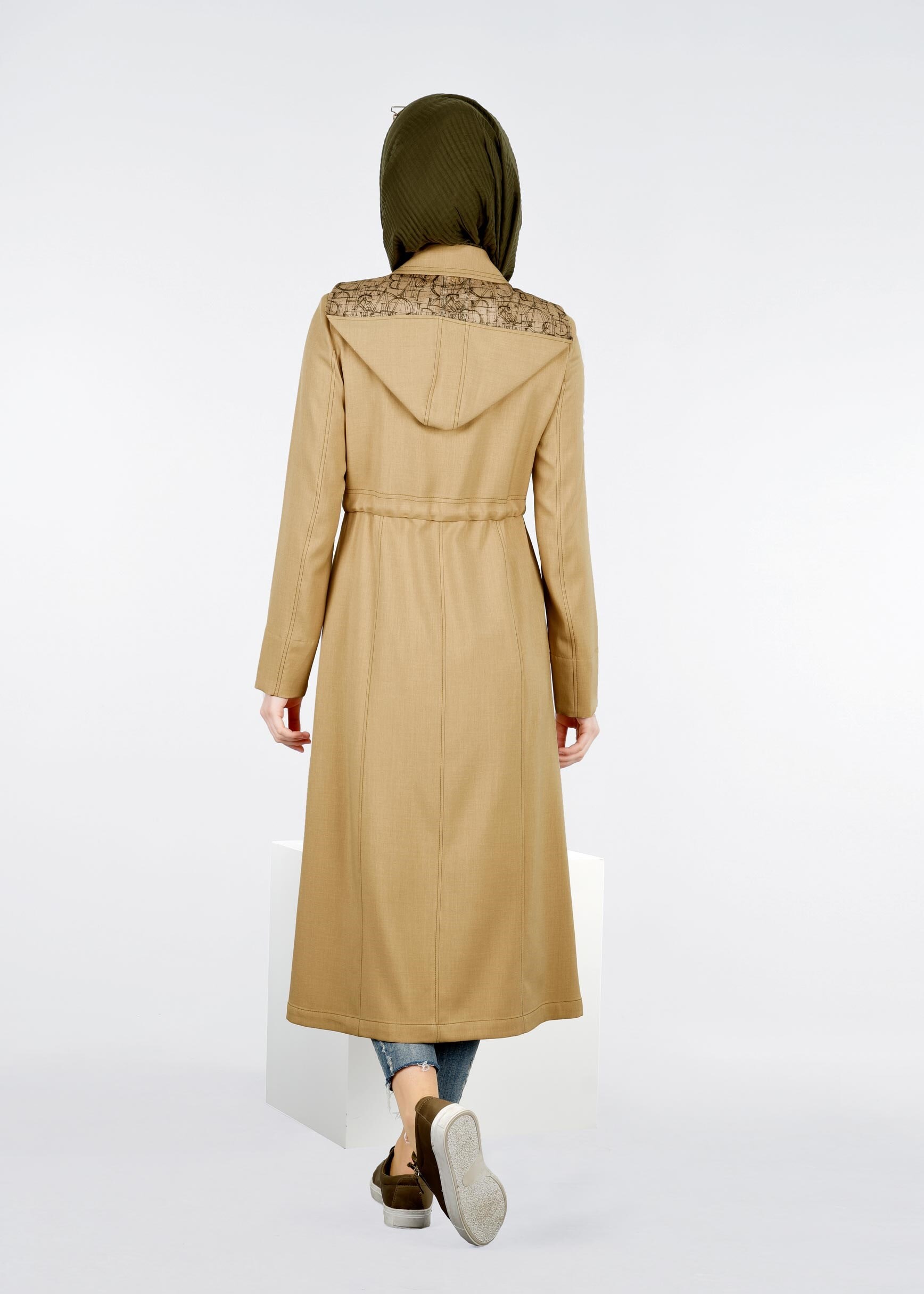 Tesettür giyim BEJ 1017 STİL 8563 TRENCH 38/46 TEK40-42
