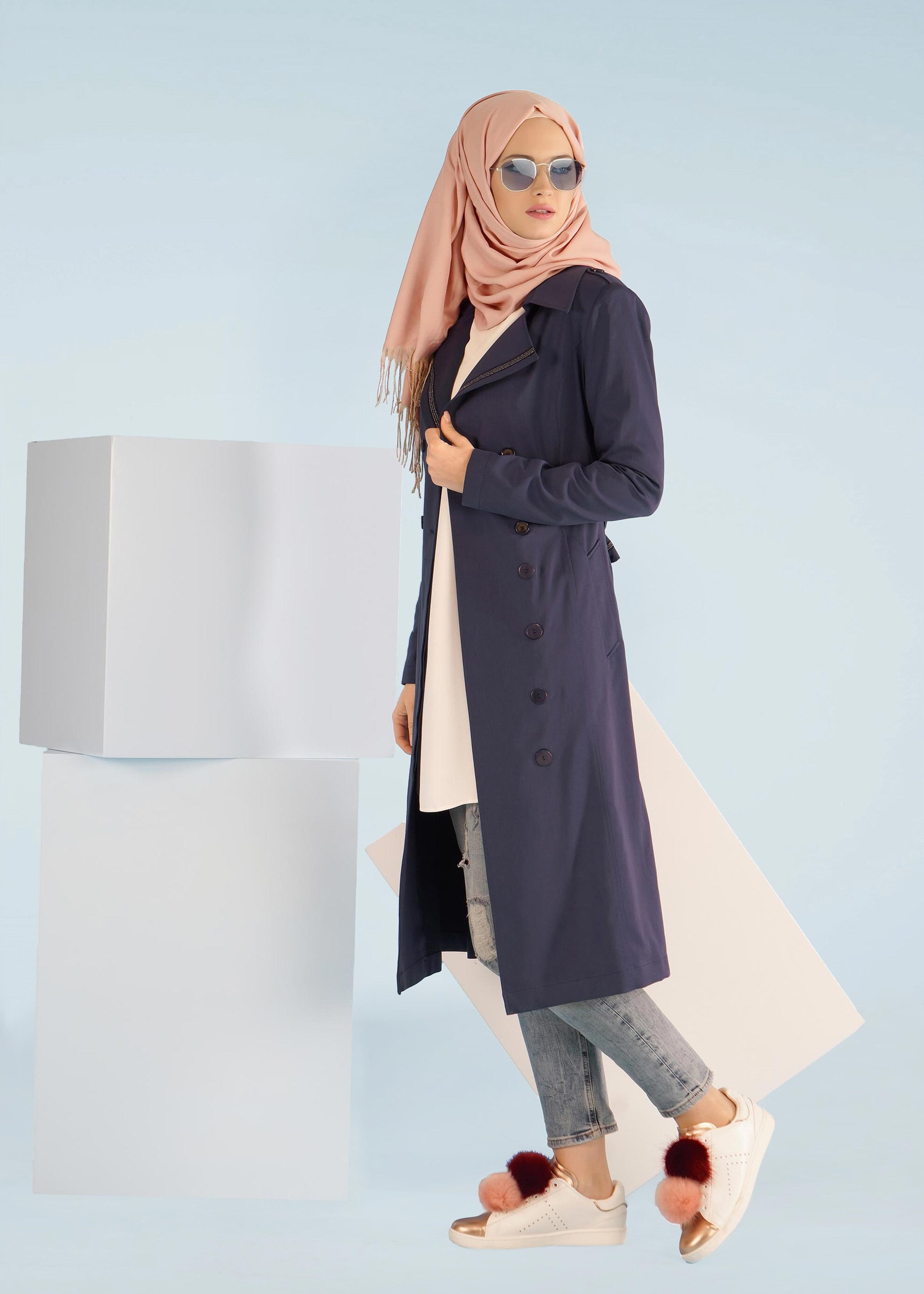 Tesettür giyim LACİVERT YAKASI TAŞLI DÜĞMELİ TRENÇKOT 1020