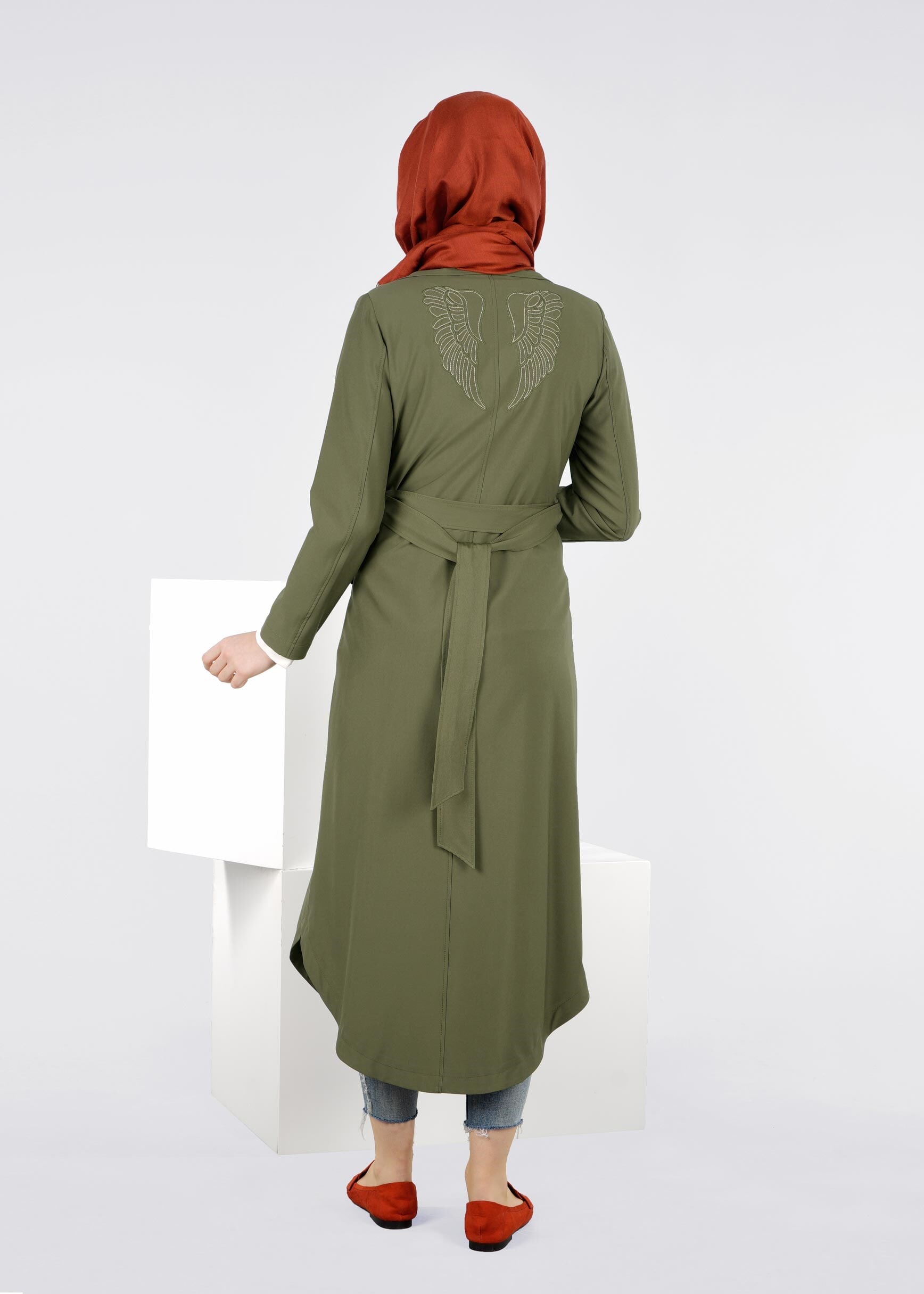 Tesettür giyim HAKİ KUŞAKLI BASKILI TRENÇKOT 1021 