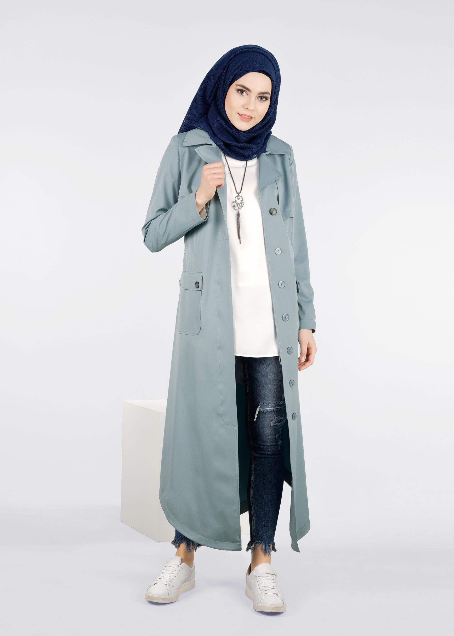 Tesettür giyim MAVİ KUŞAKLI BASKILI TRENÇKOT 1021 