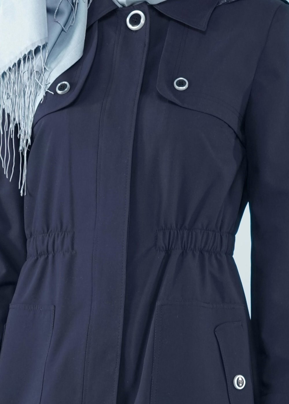 Tesettür giyim LACİVERT BELİ BÜZGÜLÜ KAPÜŞONLU TRENÇKOT 1022 