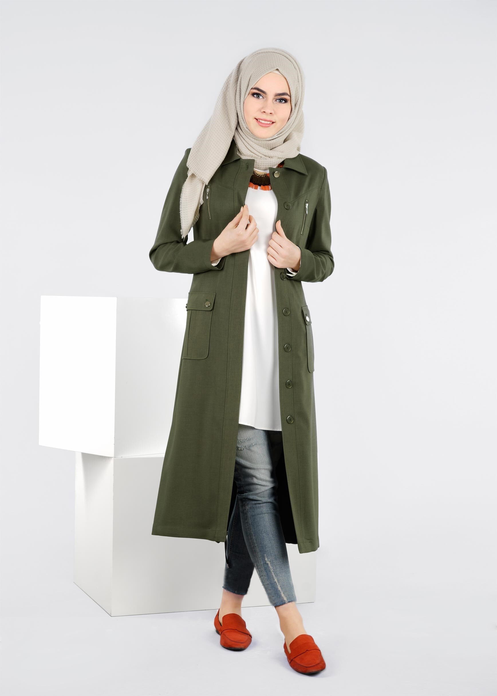 Tesettür giyim HAKİ KEMERLİ CEPLİ TRENÇKOT 1026 