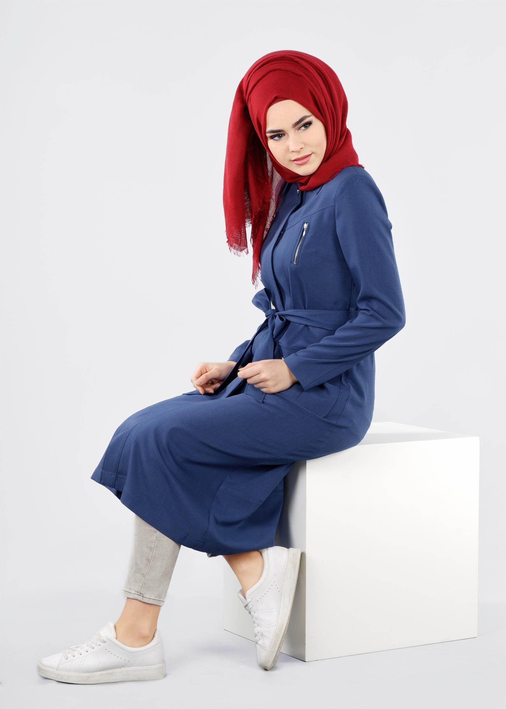 Tesettür giyim LACİVERT KEMERLİ CEPLİ TRENÇKOT 1026 