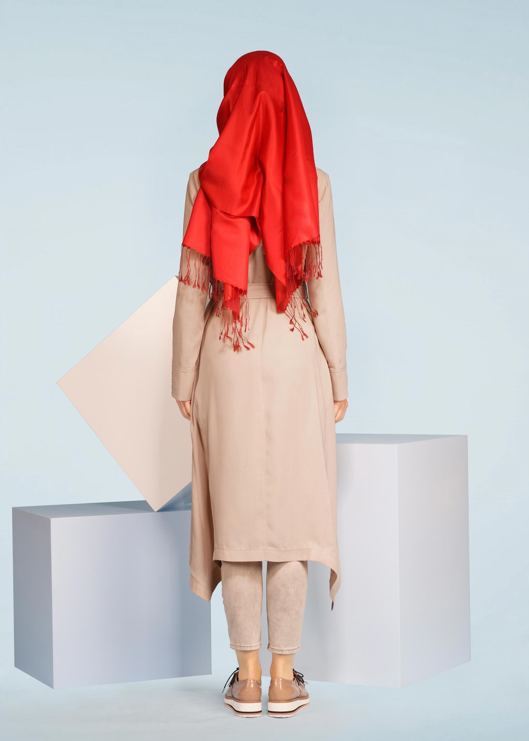 Tesettür giyim BEJ DÜĞMELİ KUŞAKLI TRENÇKOT 1035 