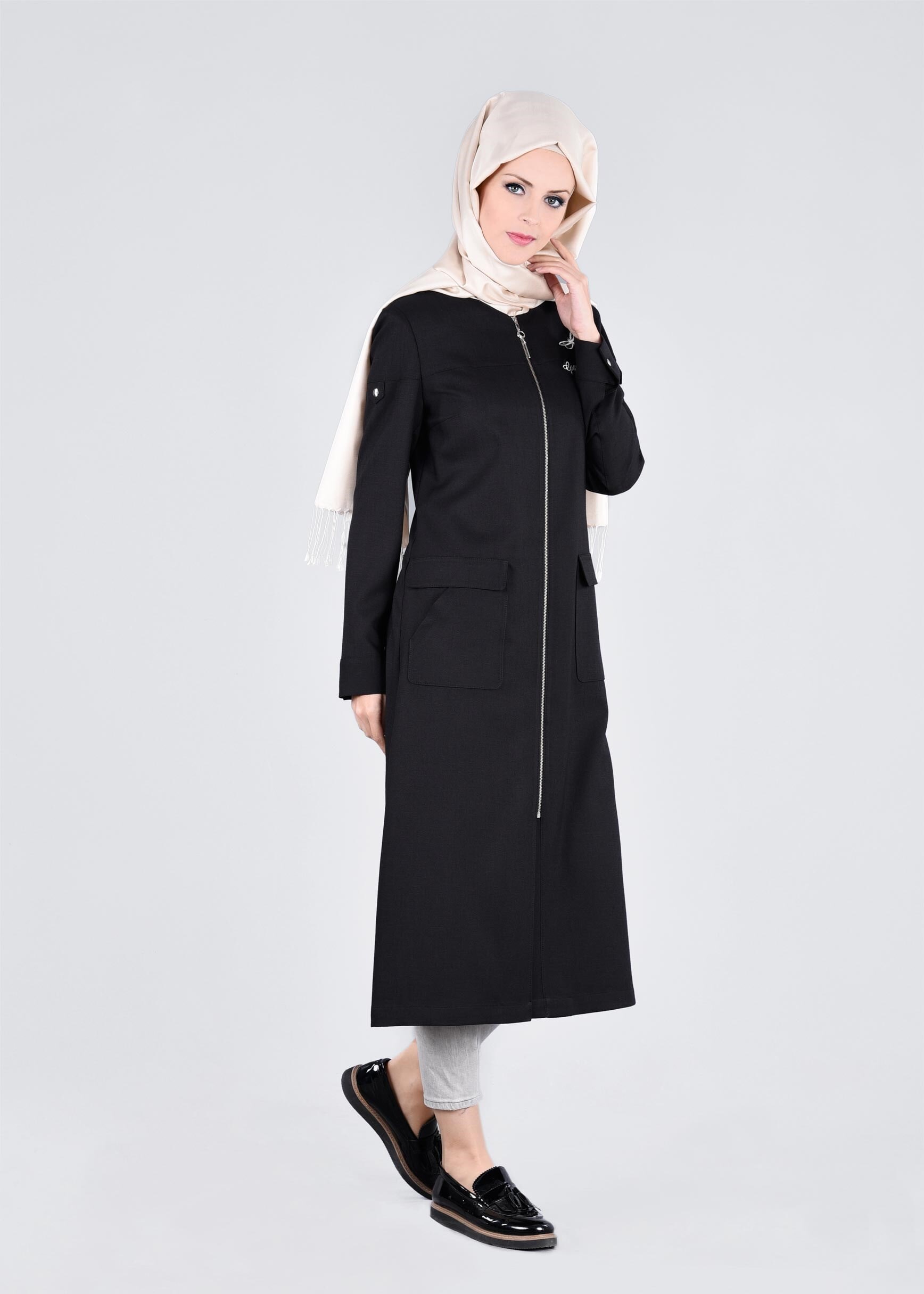 Tesettür giyim SİYAH FERMUARLI CEPLİ TRENÇKOT 1062 