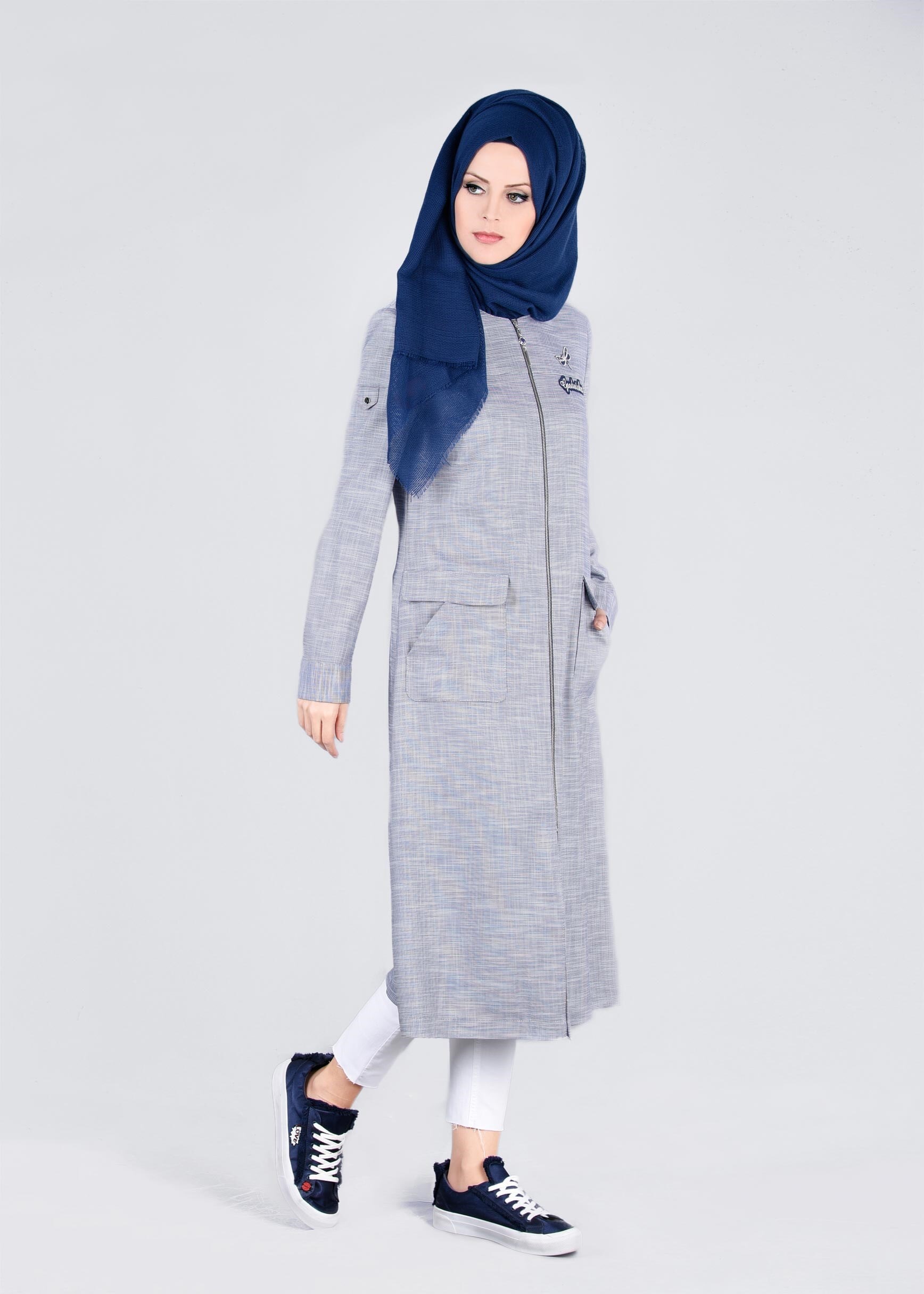 Tesettür giyim LACİVERT FERMUARLI CEPLİ TRENÇKOT 1062 