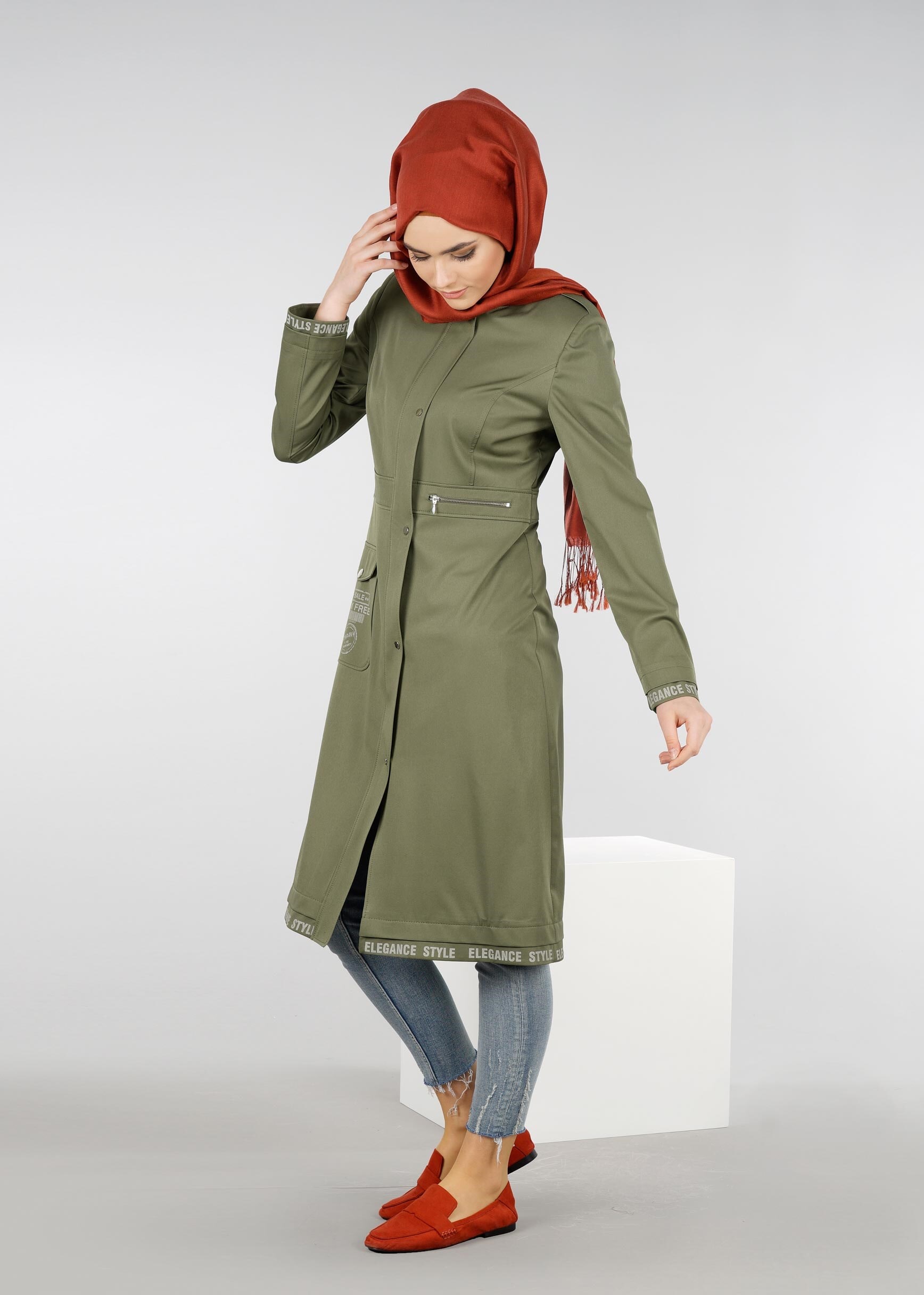 Tesettür giyim HAKİ TEK CEPLİ ÇITÇITLI TRENÇKOT 1064