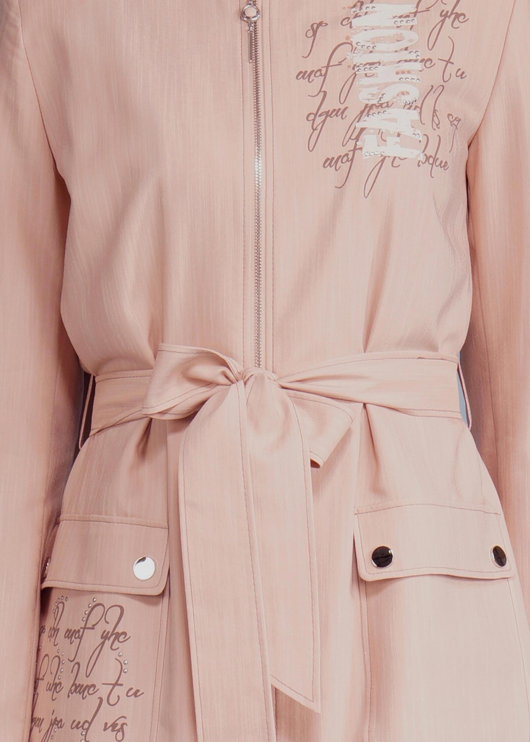 Tesettür giyim BEJ BASKILI KUŞAKLI TRENÇKOT 1065