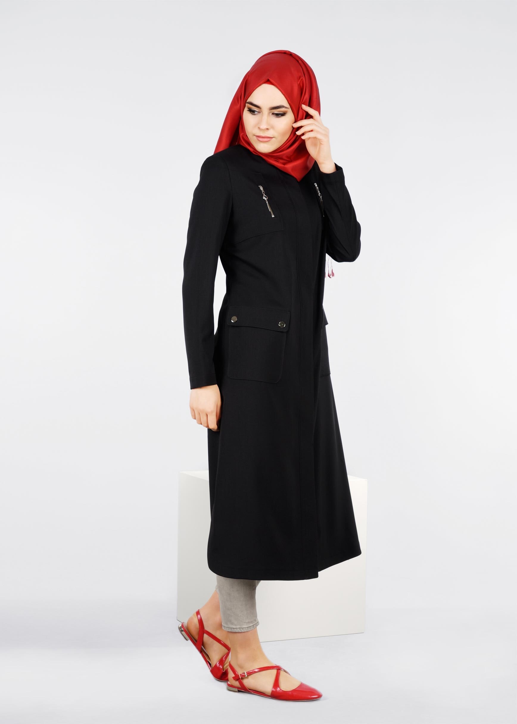 Tesettür giyim SİYAH FERMUARLI DÜZ TRENÇKOT 1066 