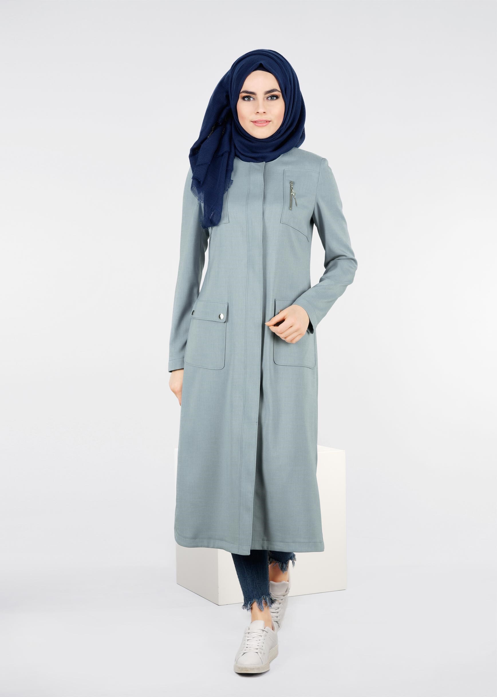 Tesettür giyim MAVİ FERMUARLI DÜZ TRENÇKOT 1066 