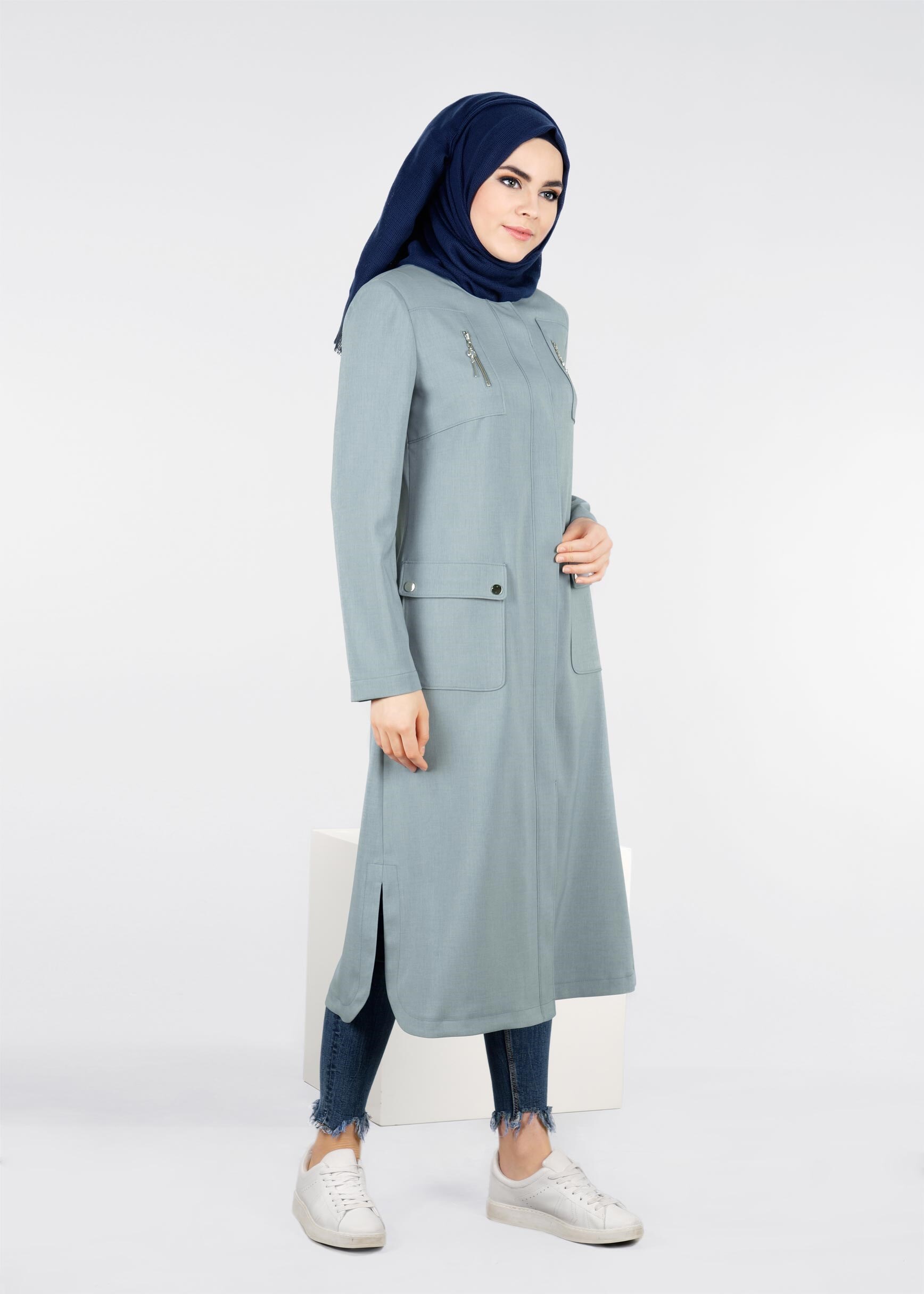 Tesettür giyim MAVİ FERMUARLI DÜZ TRENÇKOT 1066 