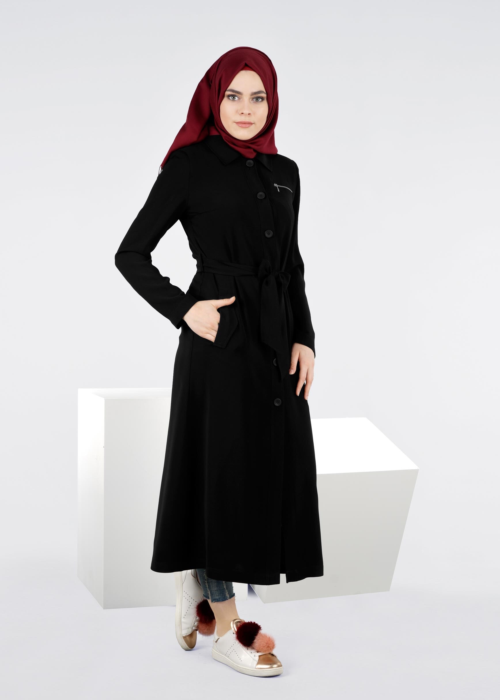 Tesettür giyim SİYAH KUŞAKLI TRENÇKOT 1095 