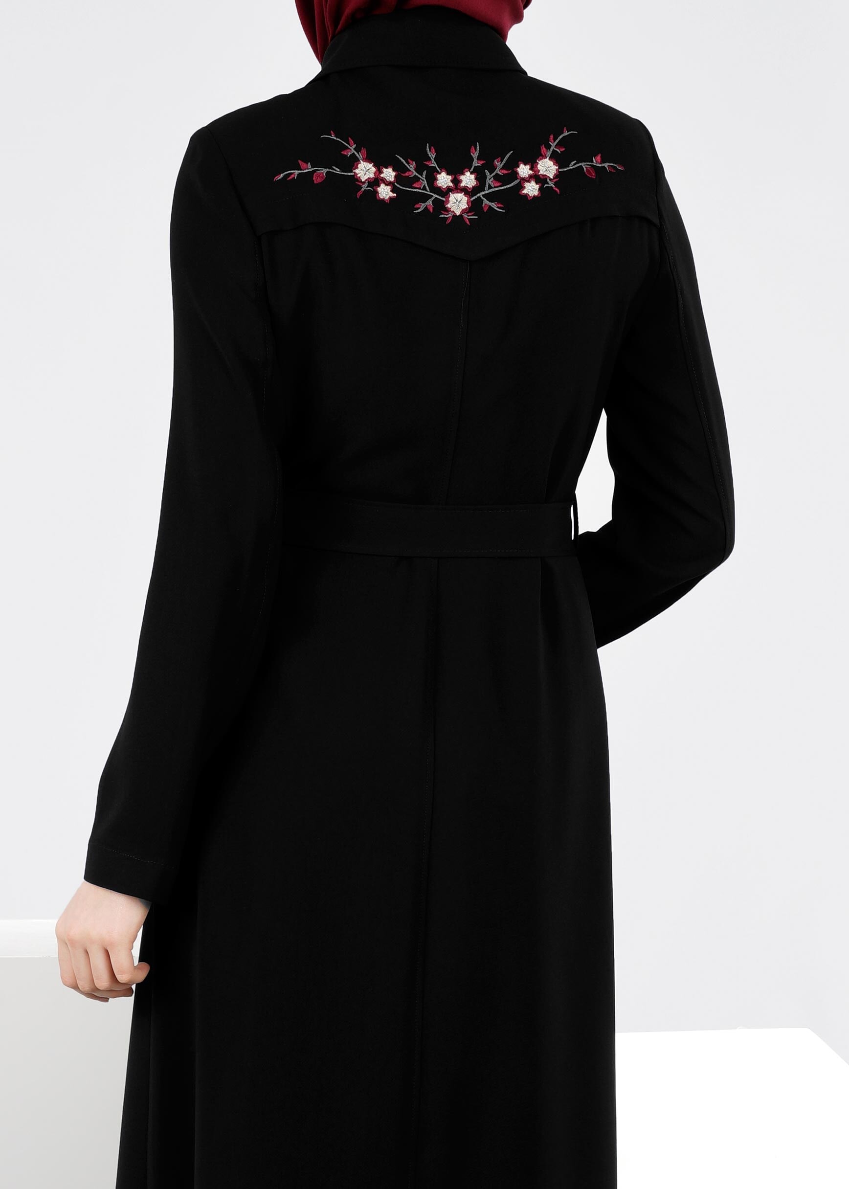 Tesettür giyim SİYAH KUŞAKLI TRENÇKOT 1095 