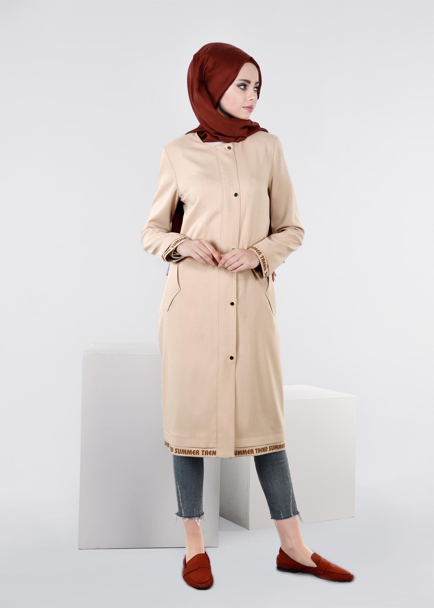 Tesettür giyim BEJ YAZI DETAYLI ÇITÇITLI TUNİK 1104