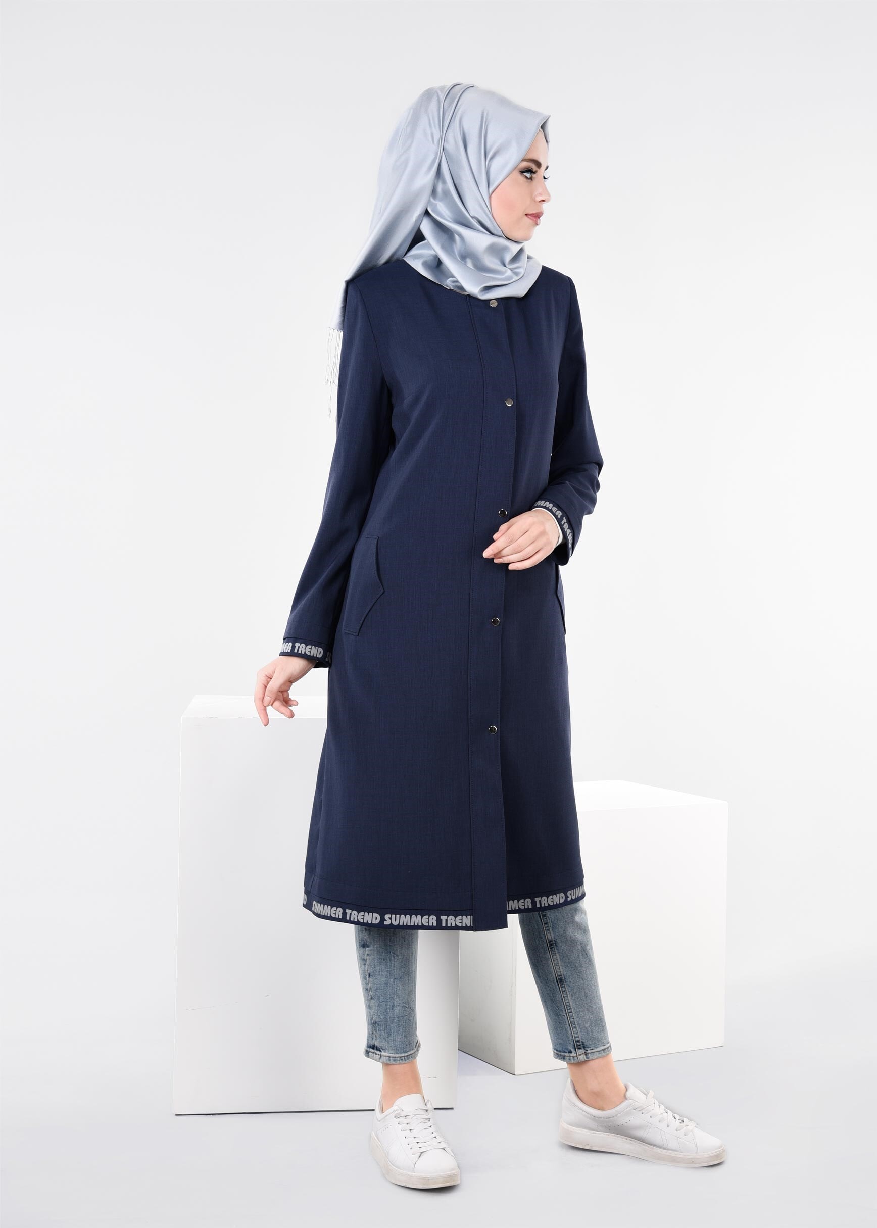 Tesettür giyim LACİVERT YAZI DETAYLI ÇITÇITLI TUNİK 1104