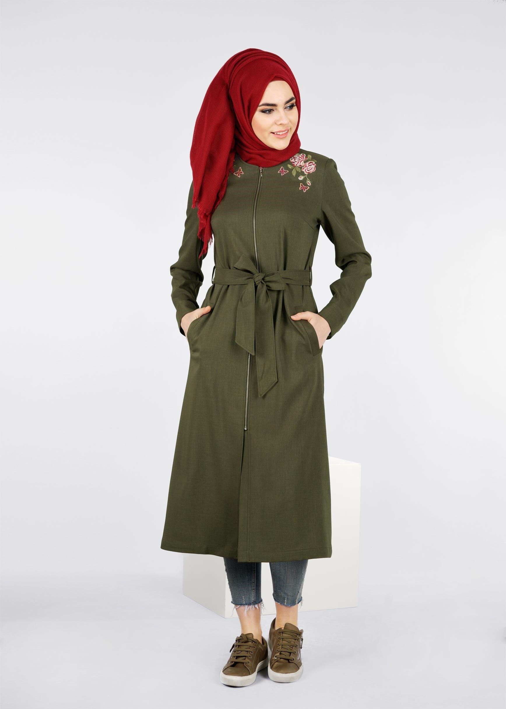 Tesettür giyim HAKİ FERMUARLI BELDEN BAĞLAMALI GÜL DETAYLI TUNİK 1105