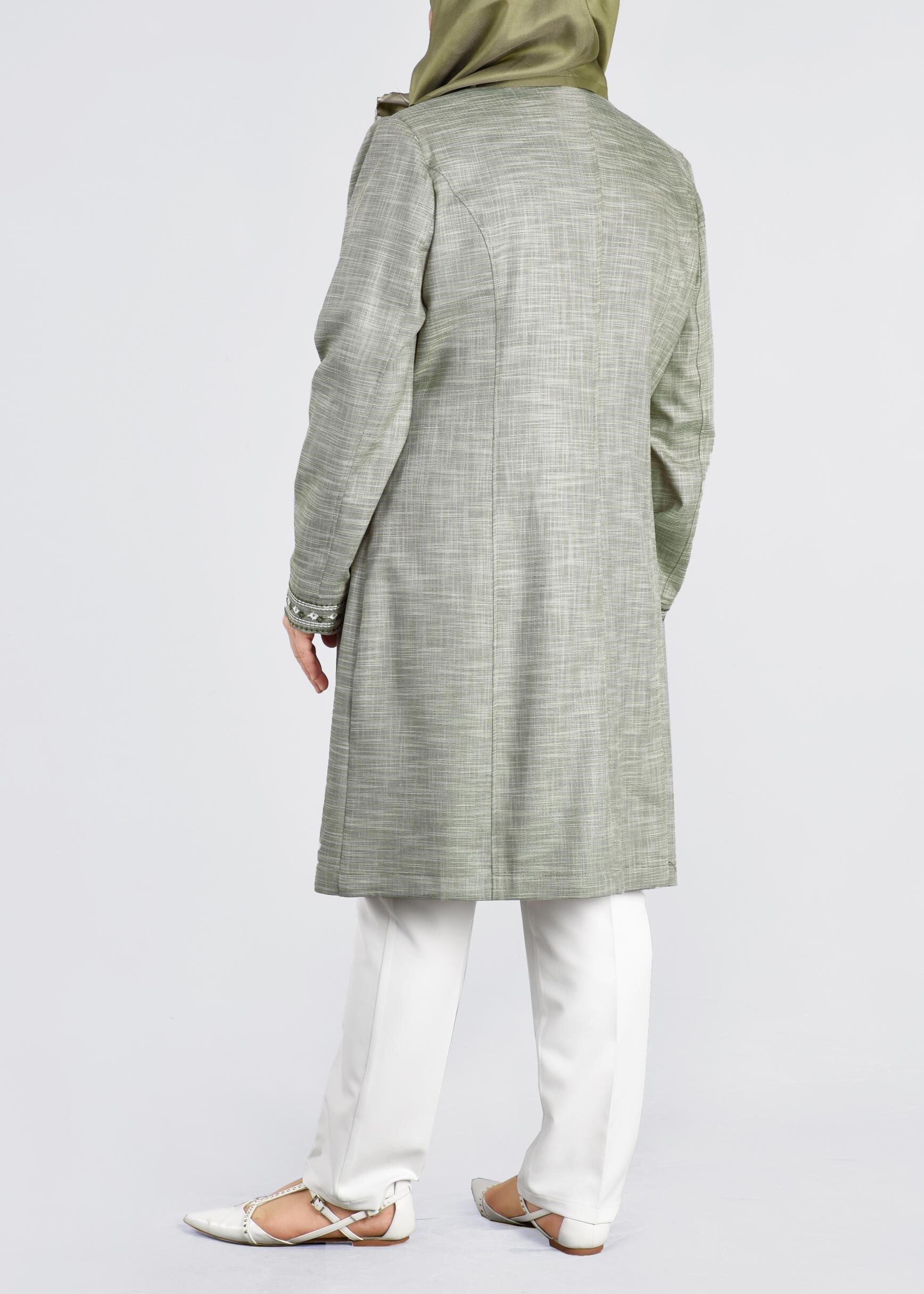 Tesettür giyim HAKİ NAKIŞLI BİSİKLET YAKA TRENÇKOT