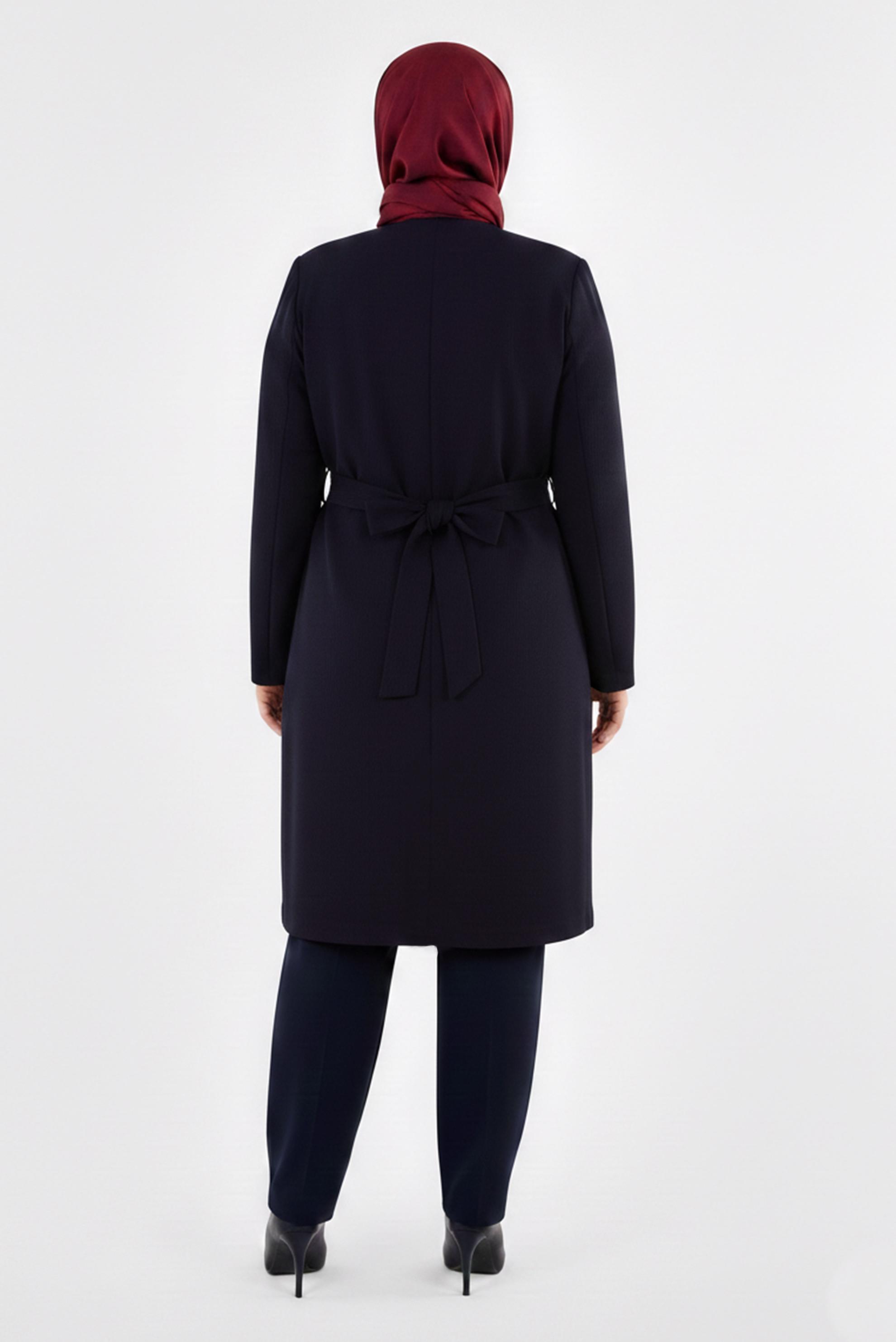 Tesettür giyim LACİVERT NAKIŞLI KUŞAKLI HAKİM YAKA TRENÇKOT 1120