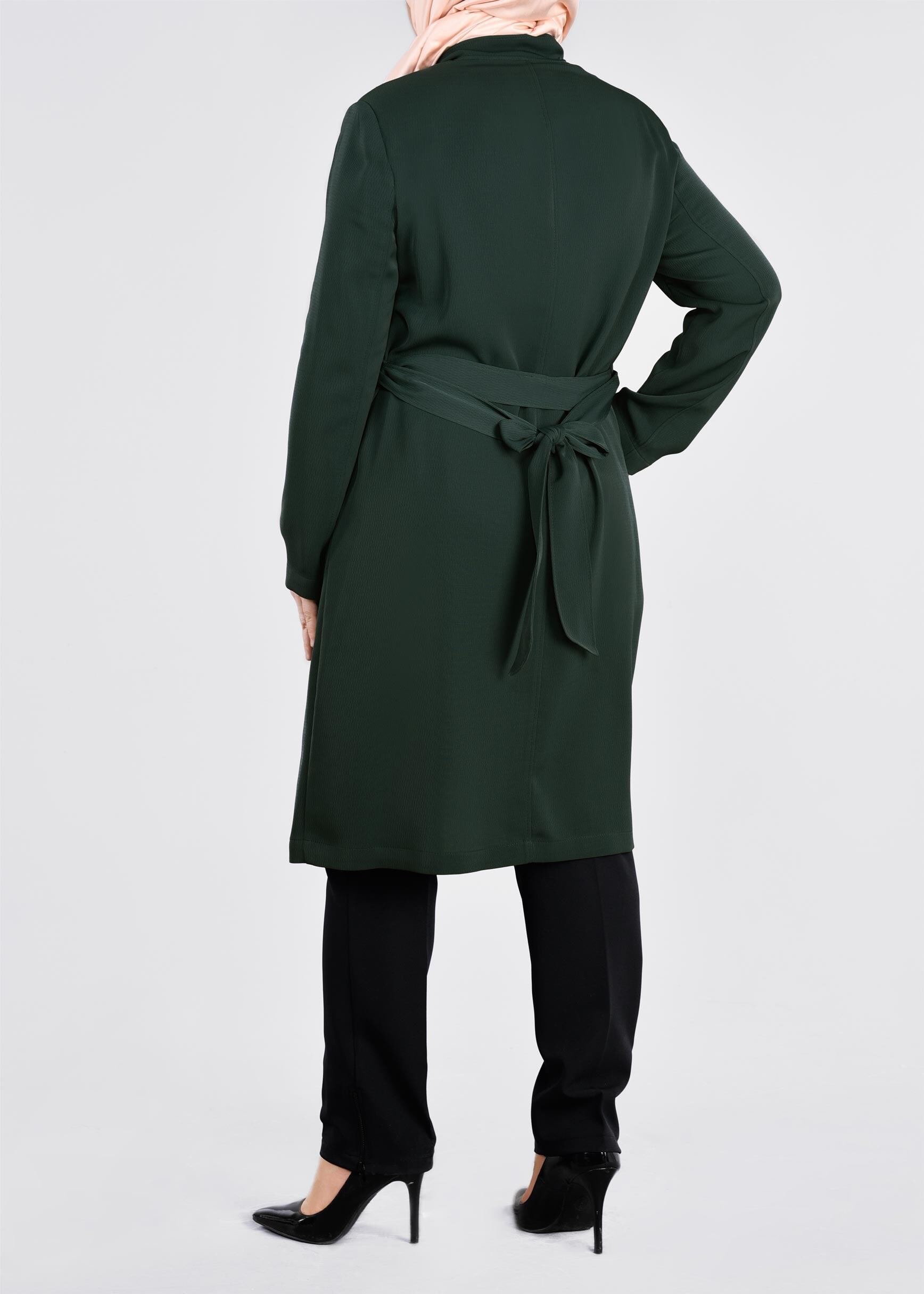 Tesettür giyim YEŞİL NAKIŞLI KUŞAKLI HAKİM YAKA TRENÇKOT 1120