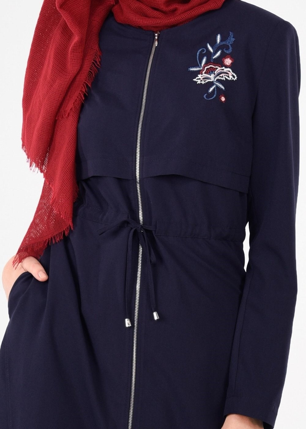 Tesettür giyim LACİVERT NAKIŞLI FERMUARLI TRENÇKOT 1124 