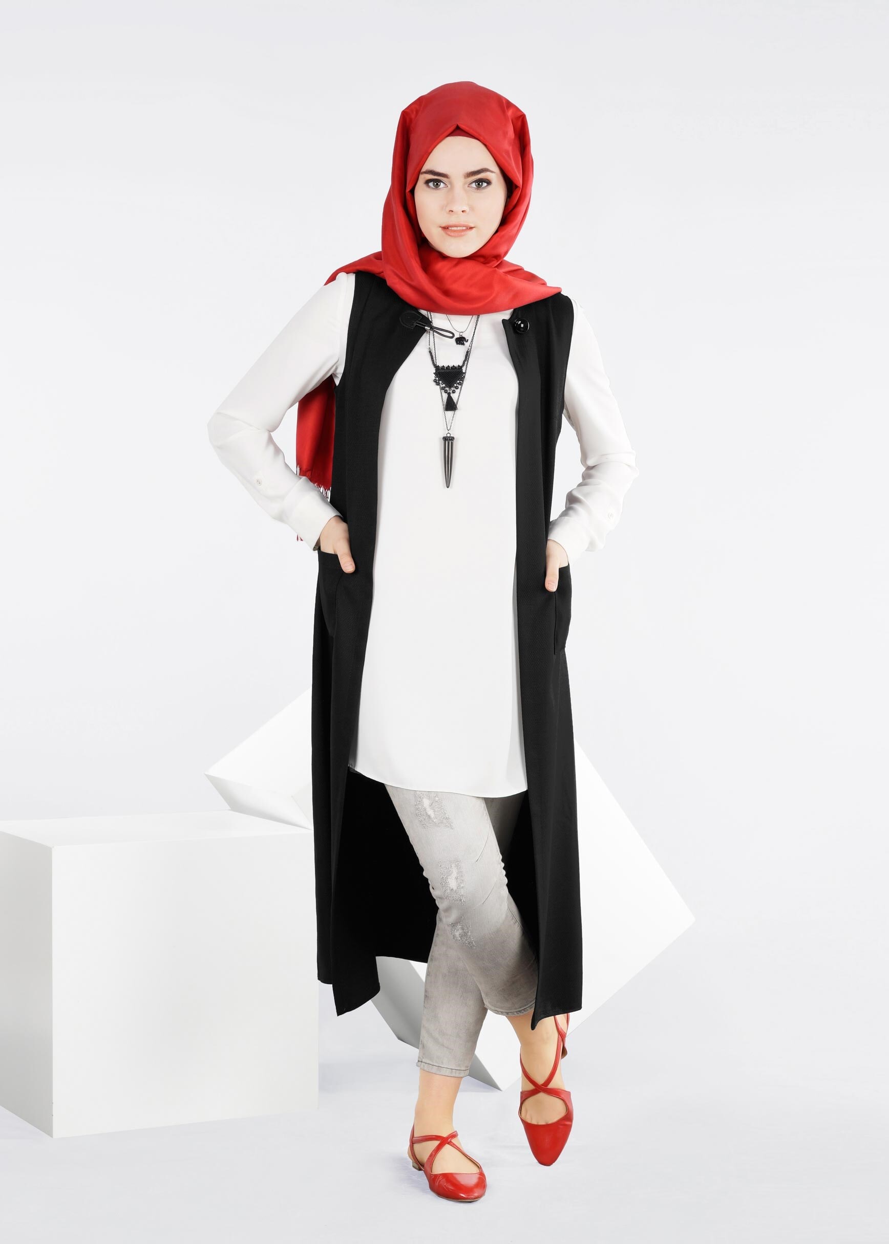 Tesettür giyim SİYAH 4217 SHADOW YELEK 38/46 TEK40
