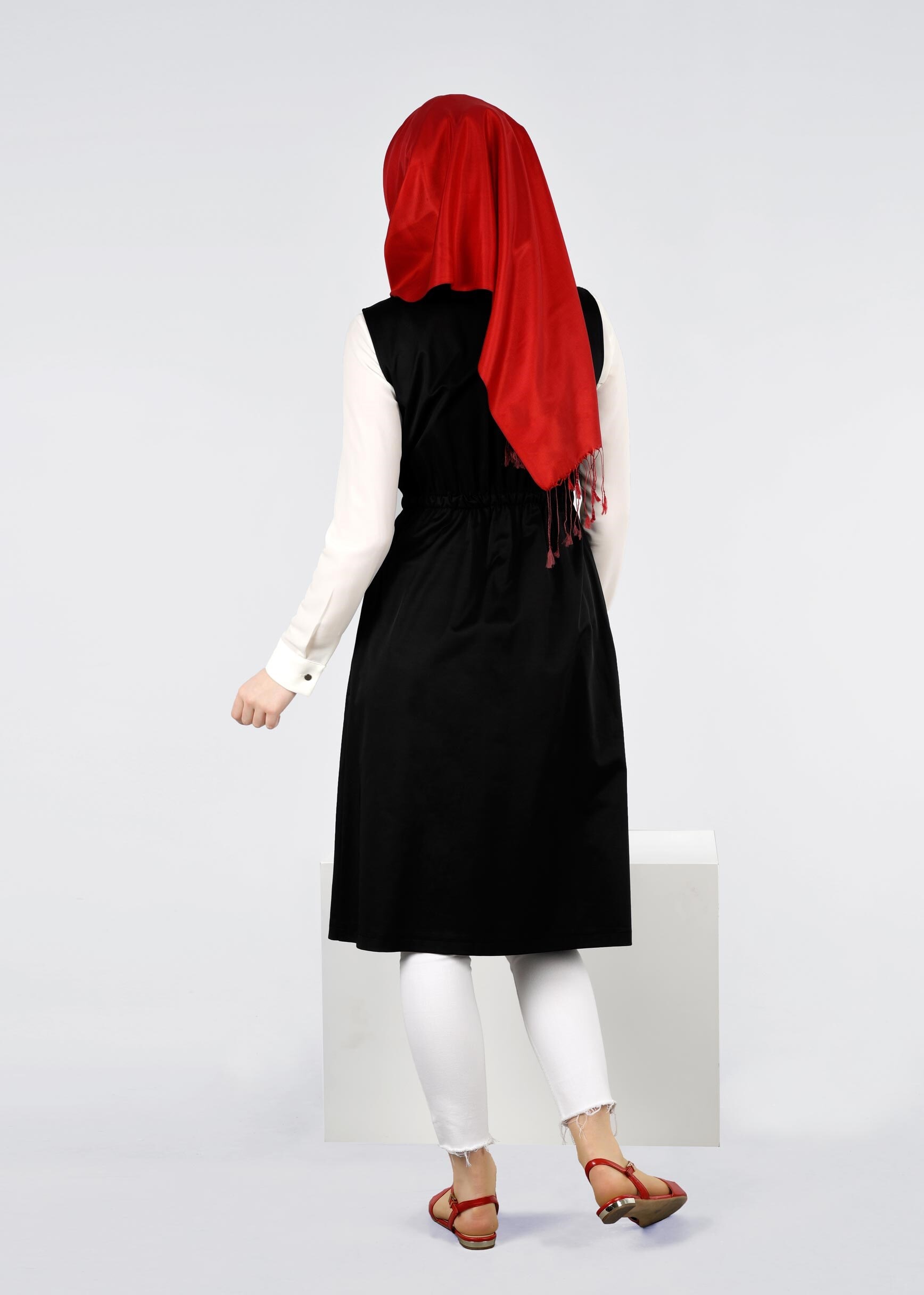 Tesettür giyim SİYAH 4236 BESTE 15570 YELEK 36/42 TEK38