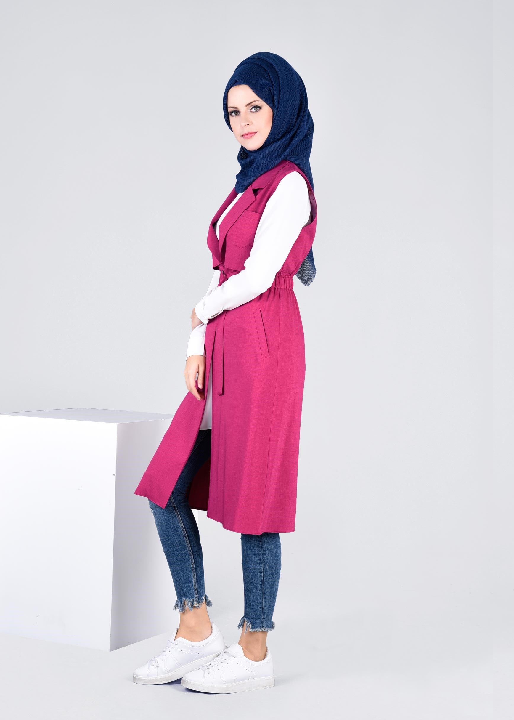 Tesettür giyim FUŞYA KLASİK YAKA BELİ BÜZGÜLÜ YELEK 4270 