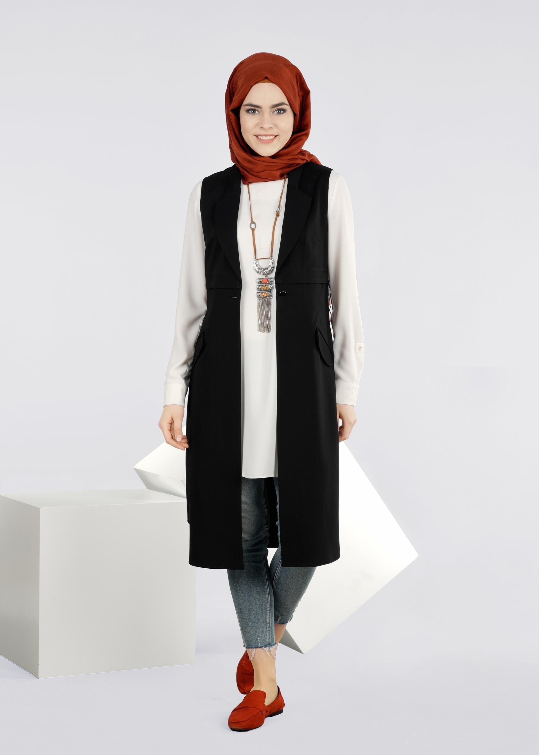Tesettür giyim SİYAH 4274 STİL 8563 YELEK 38/46 TEK40