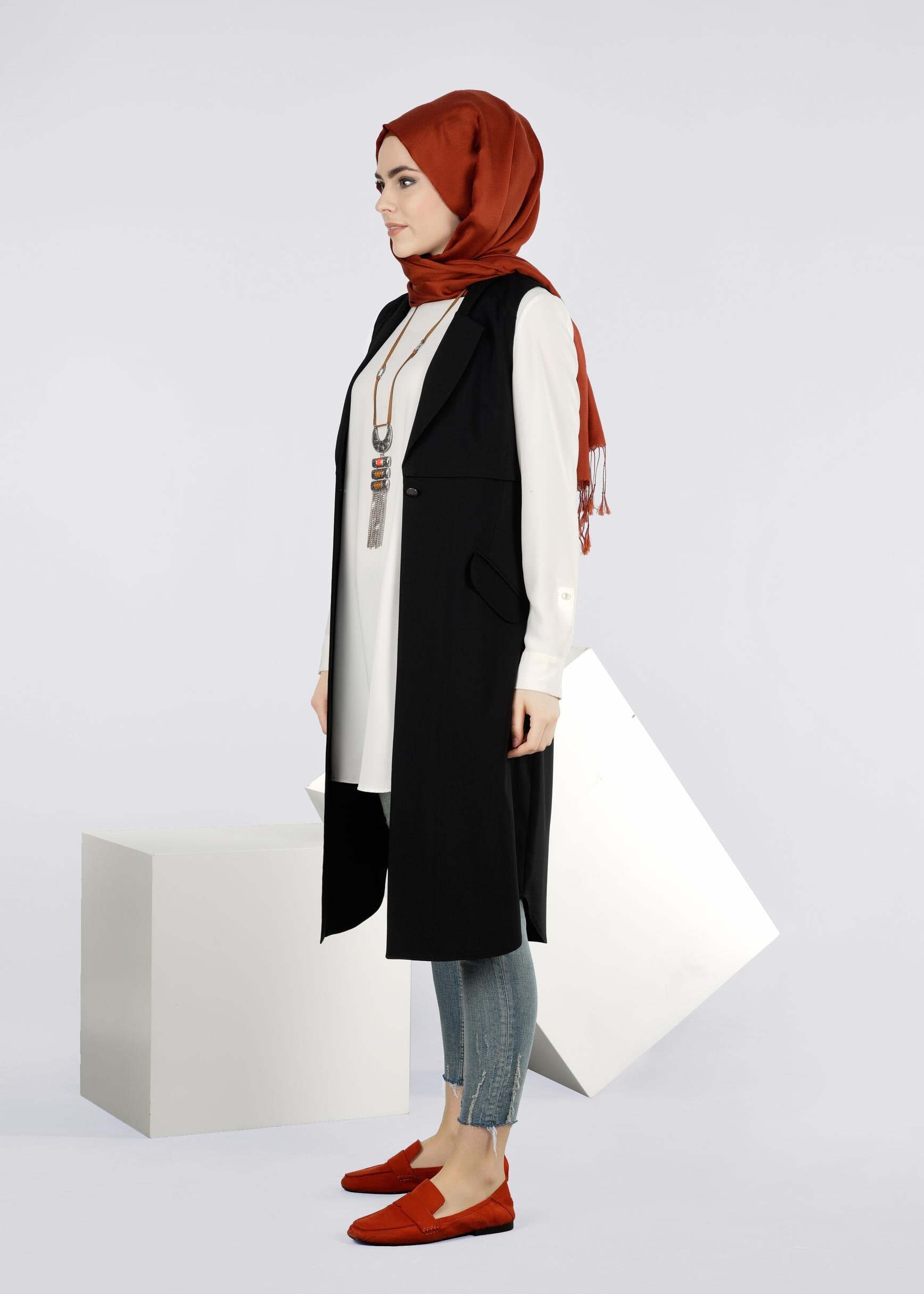 Tesettür giyim SİYAH 4274 STİL 8563 YELEK 38/46 TEK40