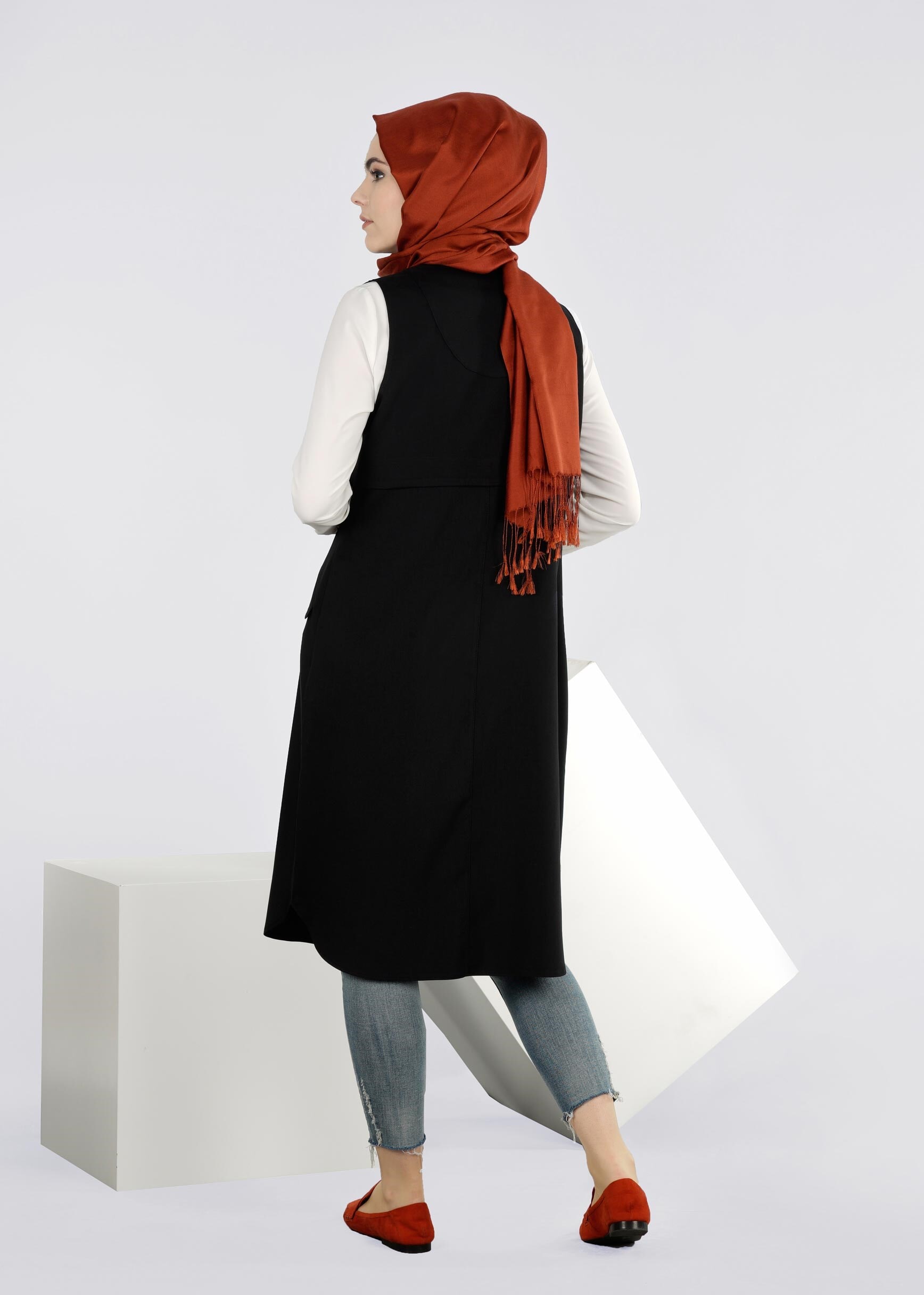 Tesettür giyim SİYAH 4274 STİL 8563 YELEK 38/46 TEK40