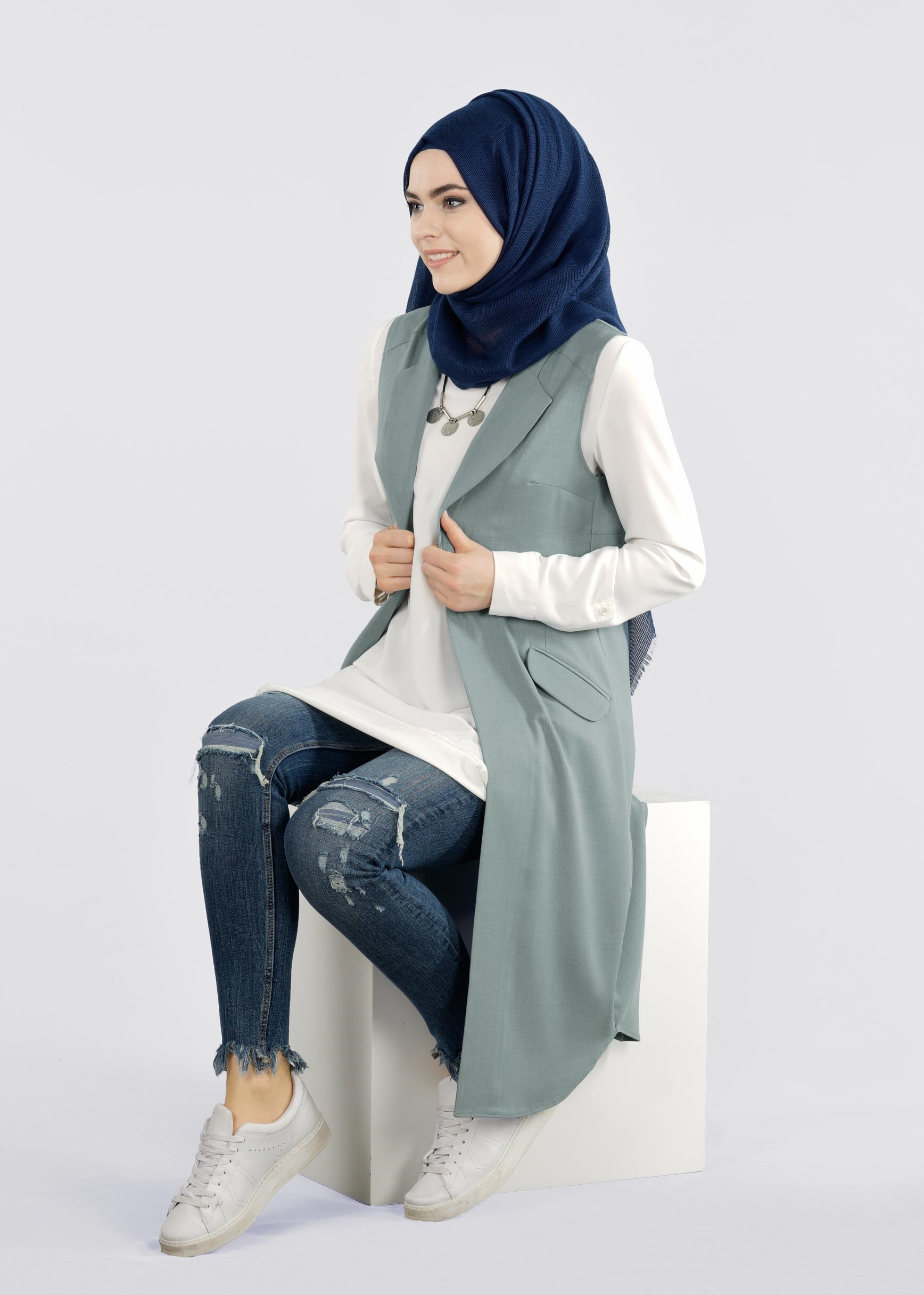 Tesettür giyim MAVİ 4274 STİL 8563 YELEK 38/46 TEK40