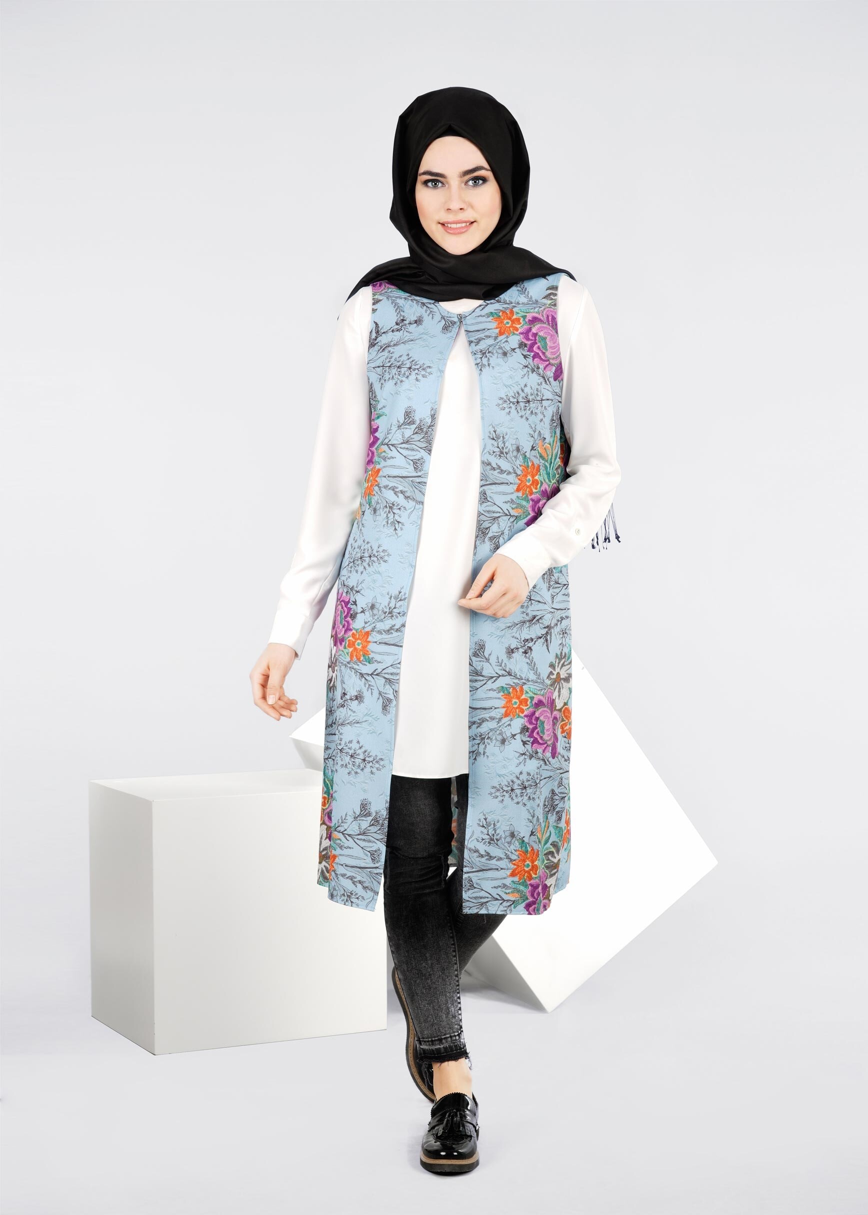 Tesettür giyim MAVİ 4305 LİKYA 30829 YELEK 40/42