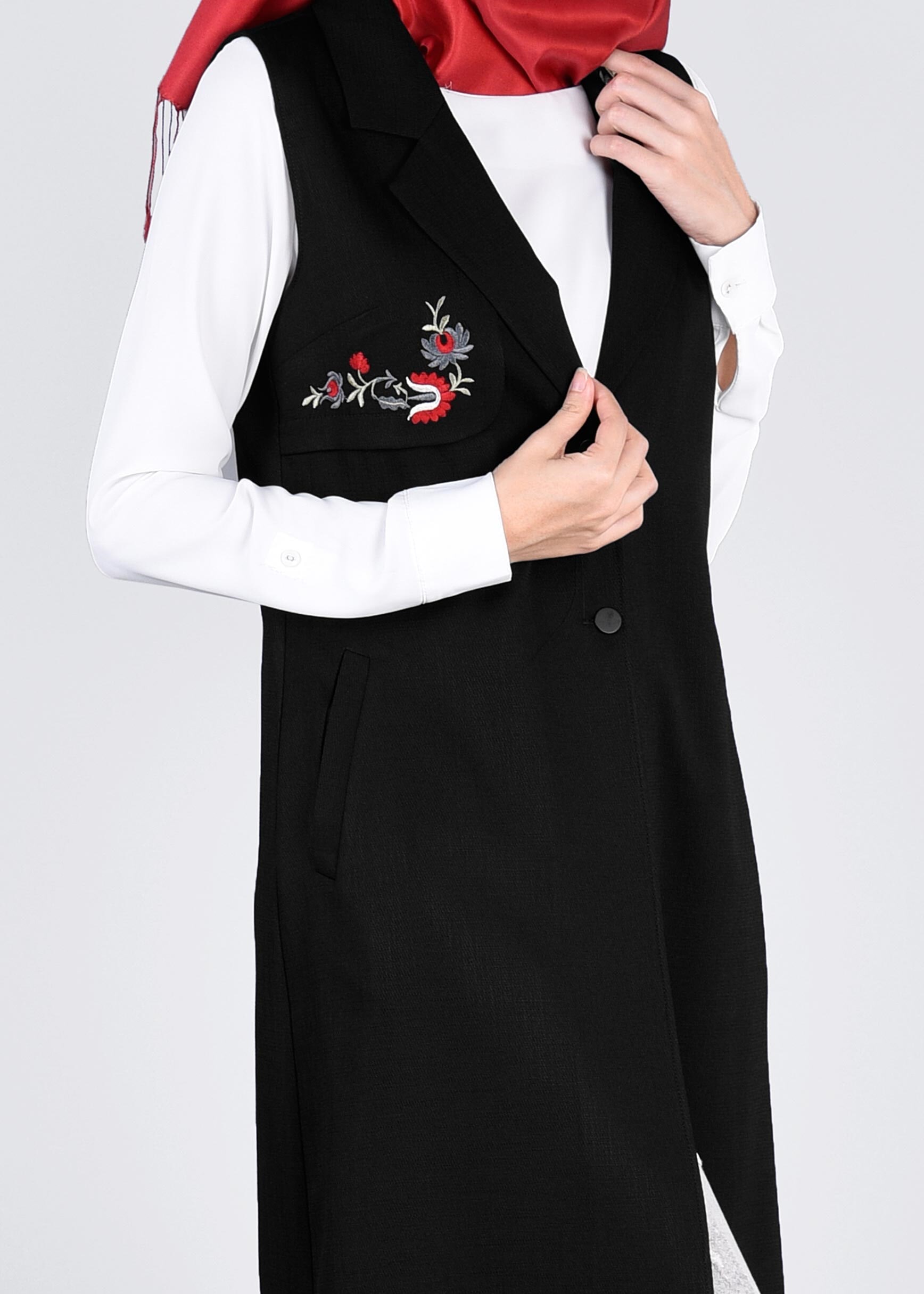 Tesettür giyim SİYAH 4389 DERİN 8169 YELEK 38/46 TEK40