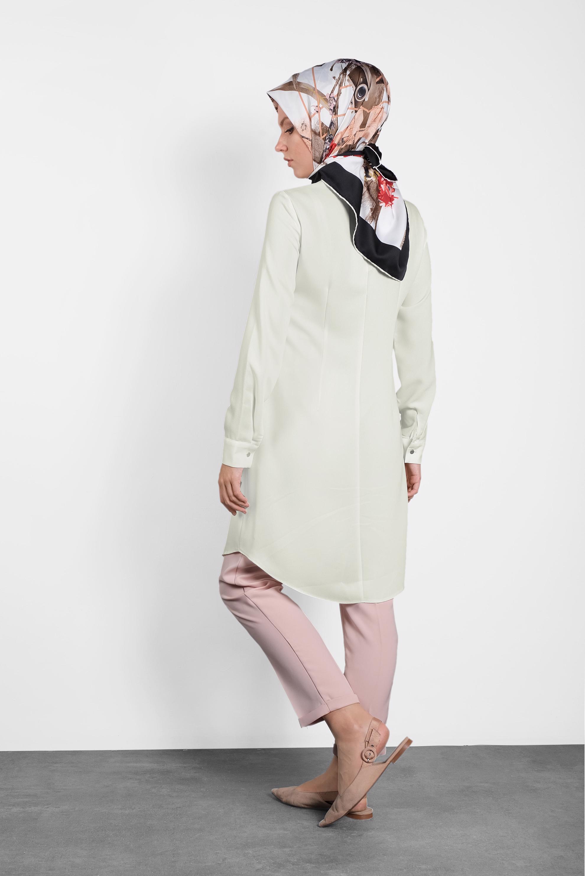 Tesettür giyim BEJ  SIRTI FERMUARLI ERKEK YAKA TUNİK 4153-2 