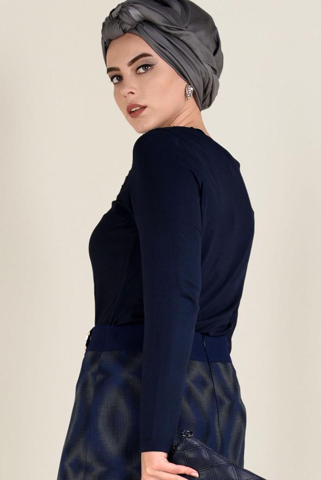 Vêtements hijab BLEU MARINE BLOUSE BRODÉE DE PIERRES PRÉCIEUSES 2775 - ALVİNA
