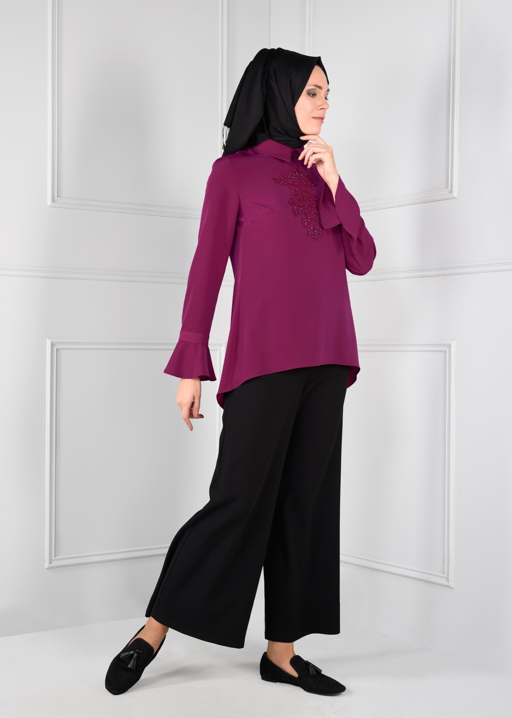 Tesettür giyim FUŞYA GÜPÜR DETAYLI FERMUARLI ASİMETRİK KESİM KREP BLUZ 4686