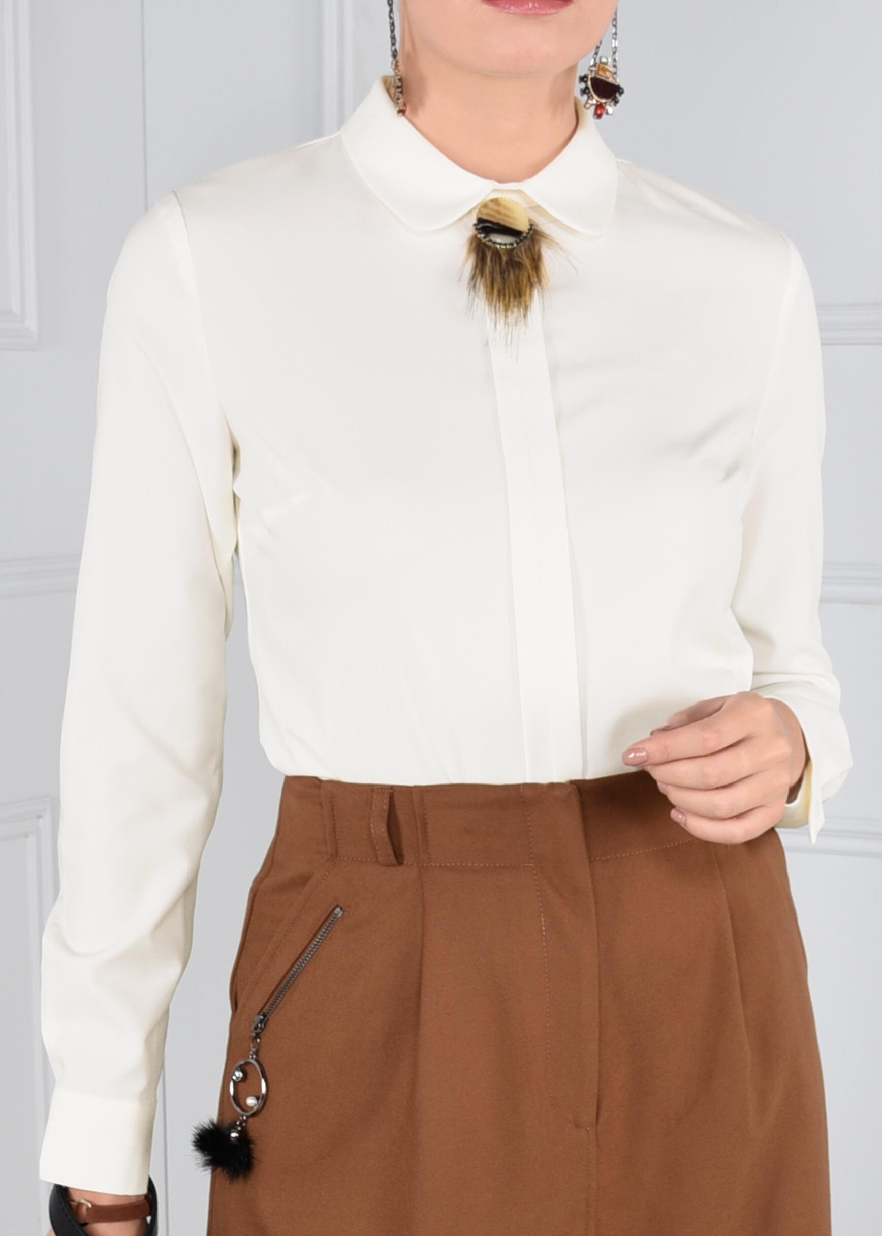 Tesettür giyim BEYAZ BROŞ DETAYLI FERMUARLI BLUZ 4687