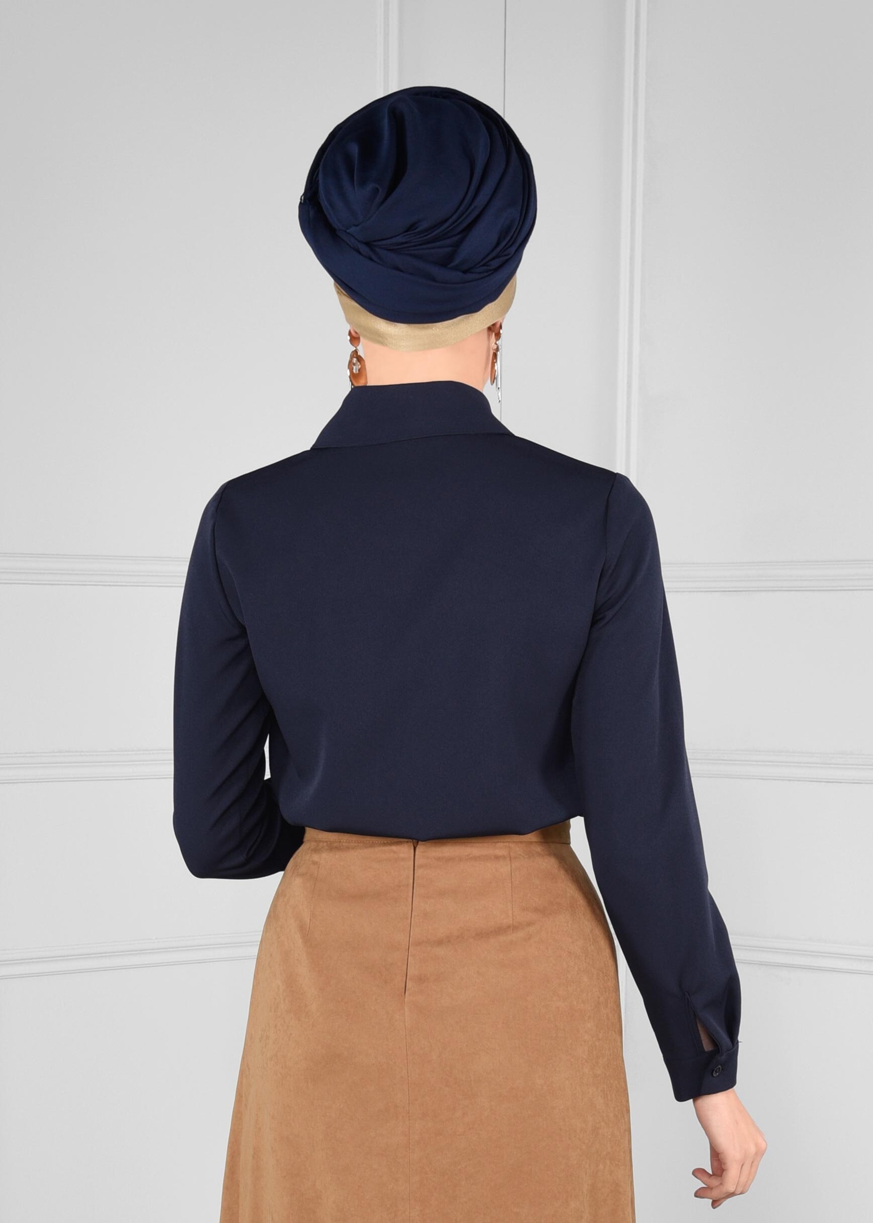 Tesettür giyim LACİVERT DÜĞMELİ ERKEK YAKA BLUZ 4688