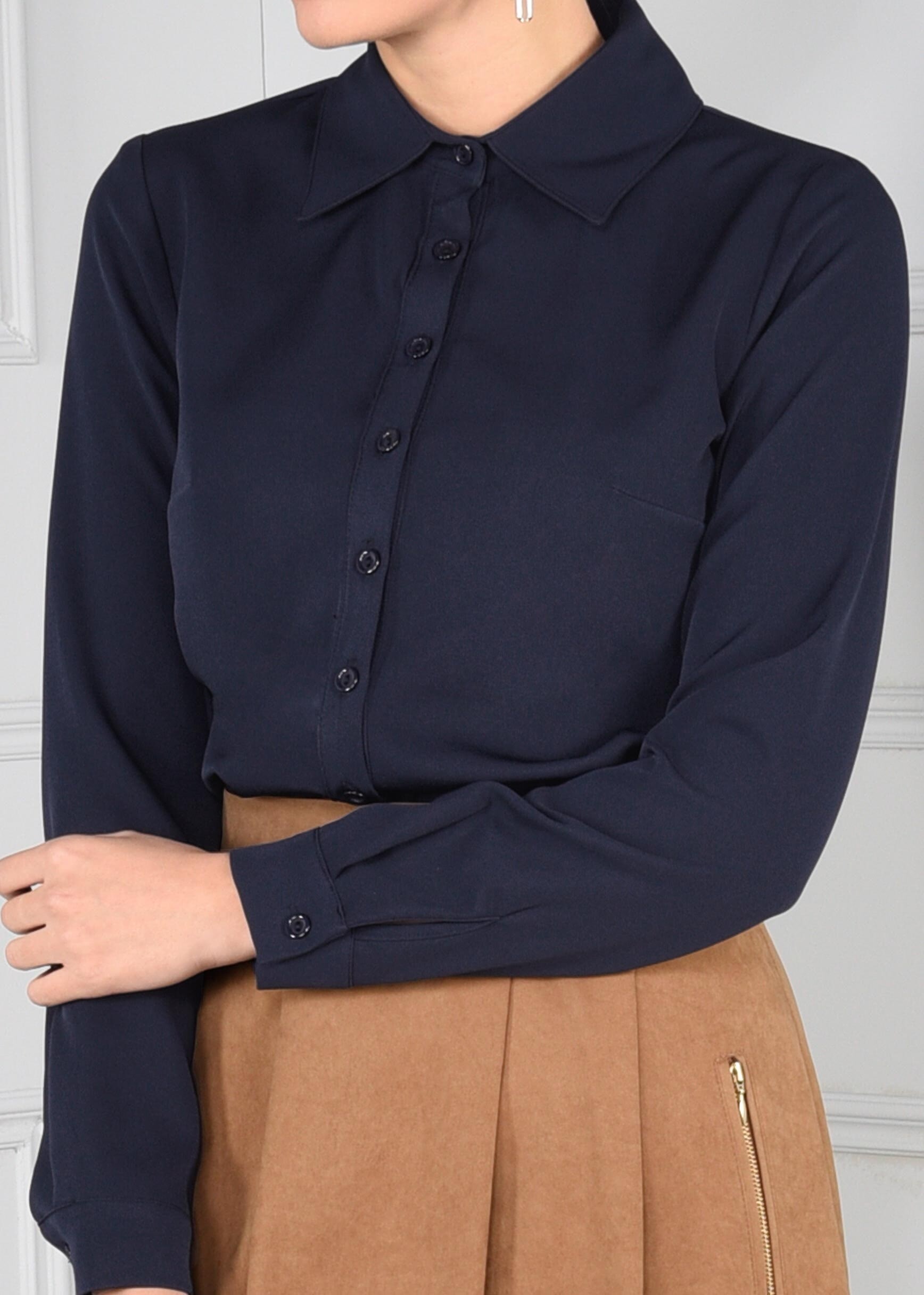 Tesettür giyim LACİVERT DÜĞMELİ ERKEK YAKA BLUZ 4688