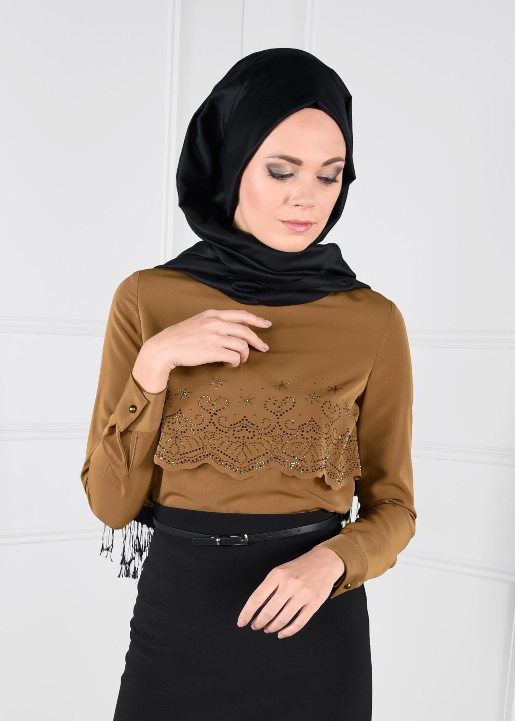 Tesettür giyim KAHVE TAŞ BASKILI KREP BLUZ 4690